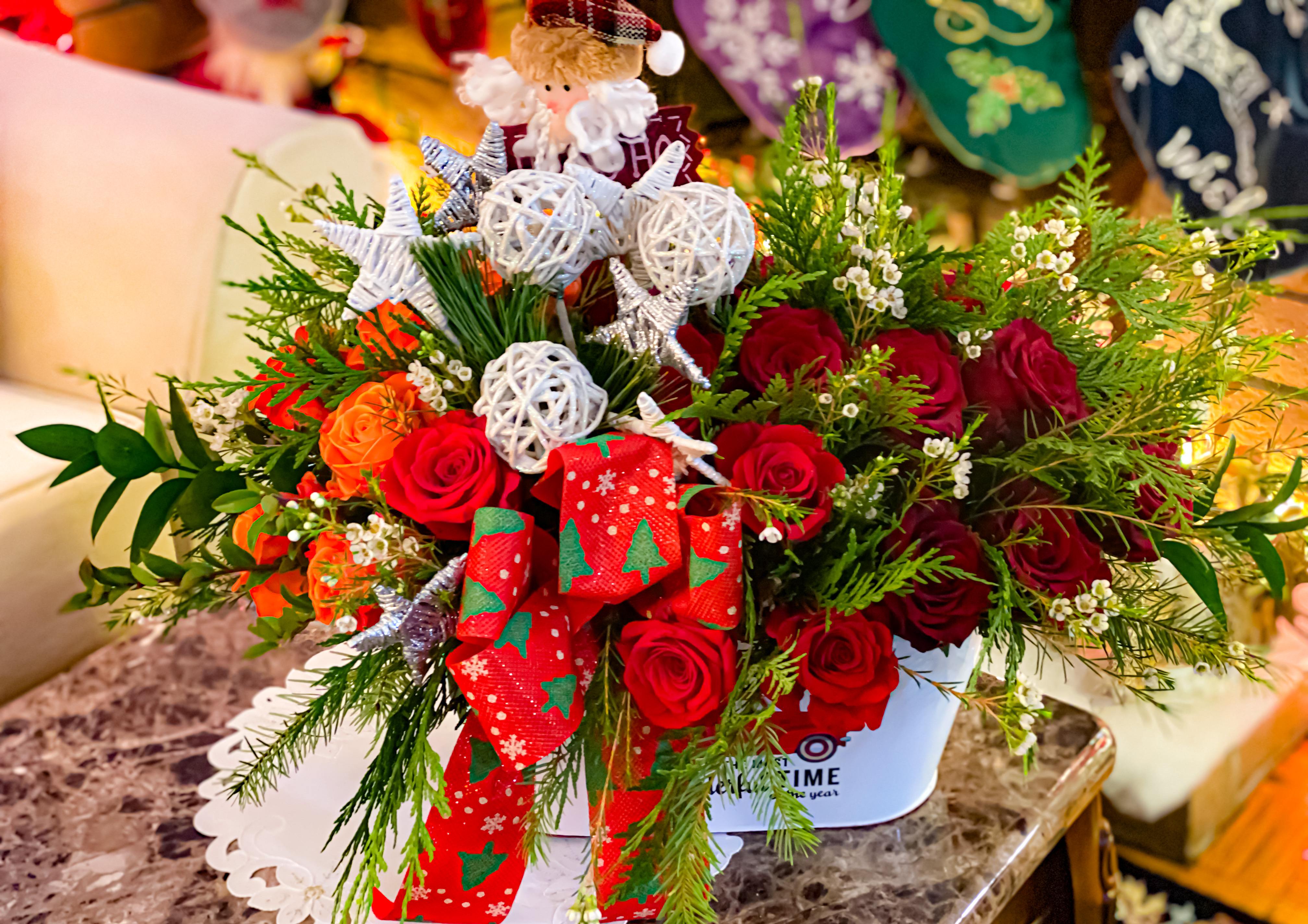 Crimson Christmas Crimson Christmas - Wish a Very Merry Christmas to your loved ones