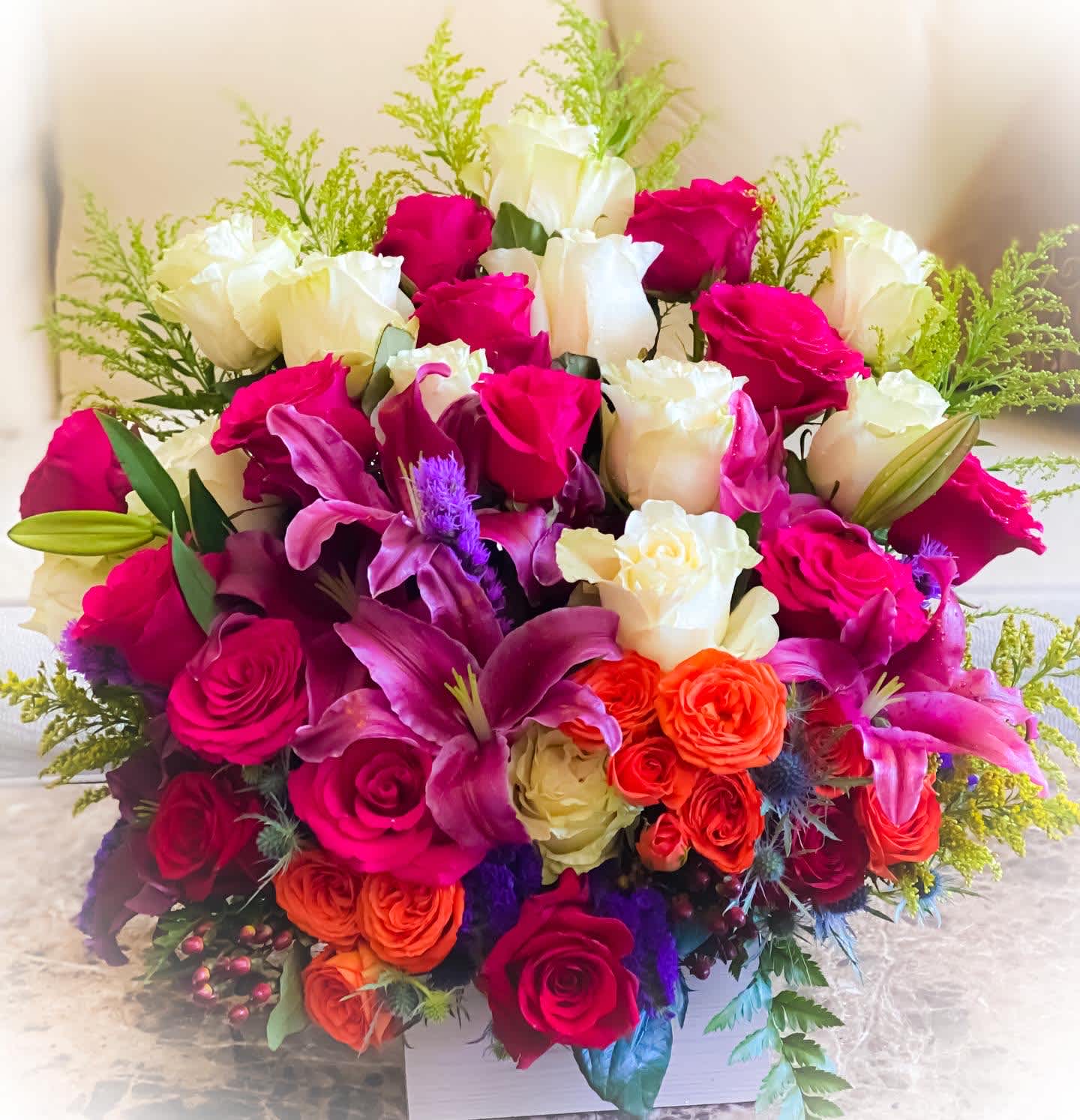 Summer glow Summer glow - Bring summer brightness to your loved ones