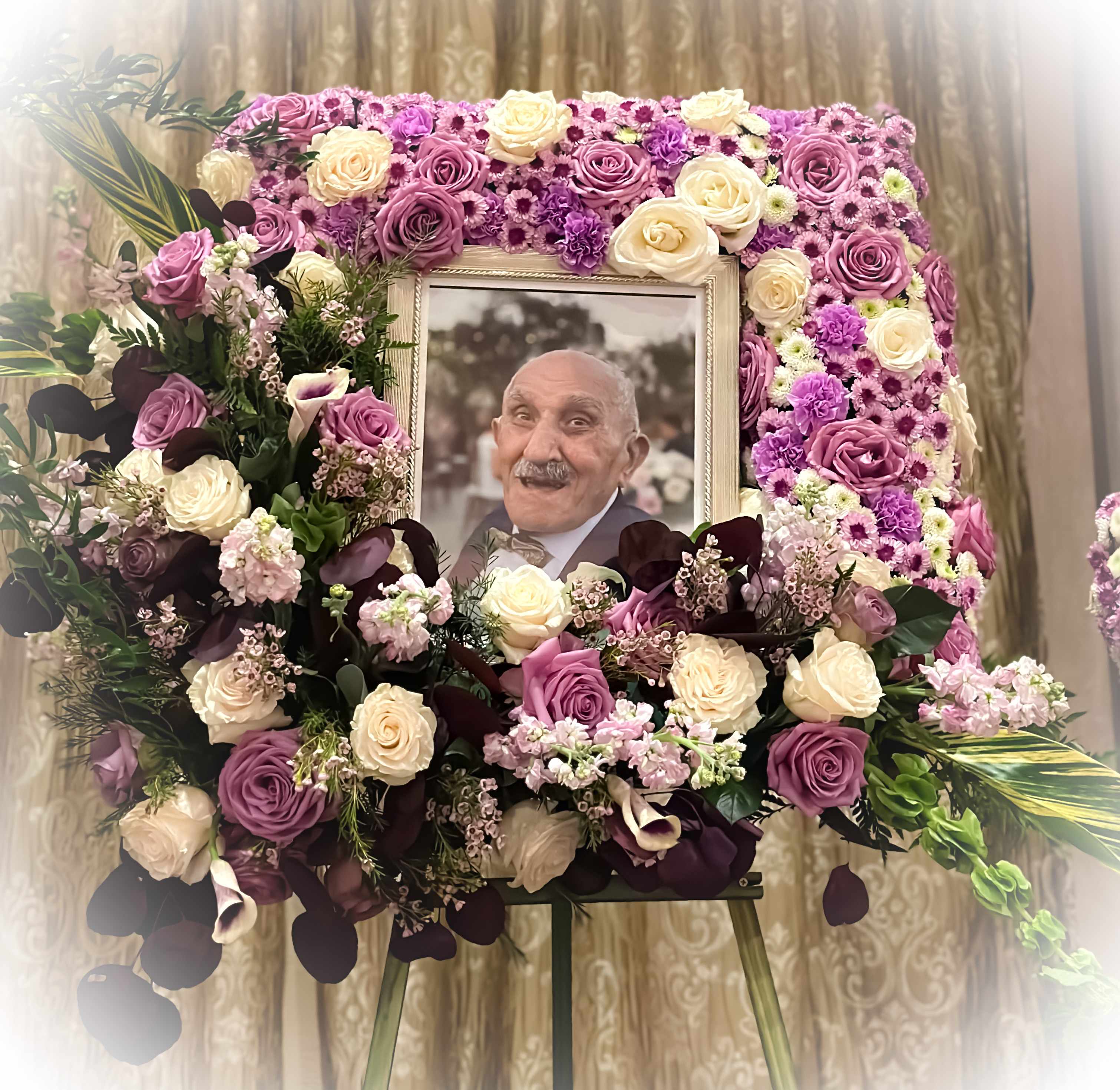 Sympathy Picture Spray Sympathy Picture Spray - Customized
