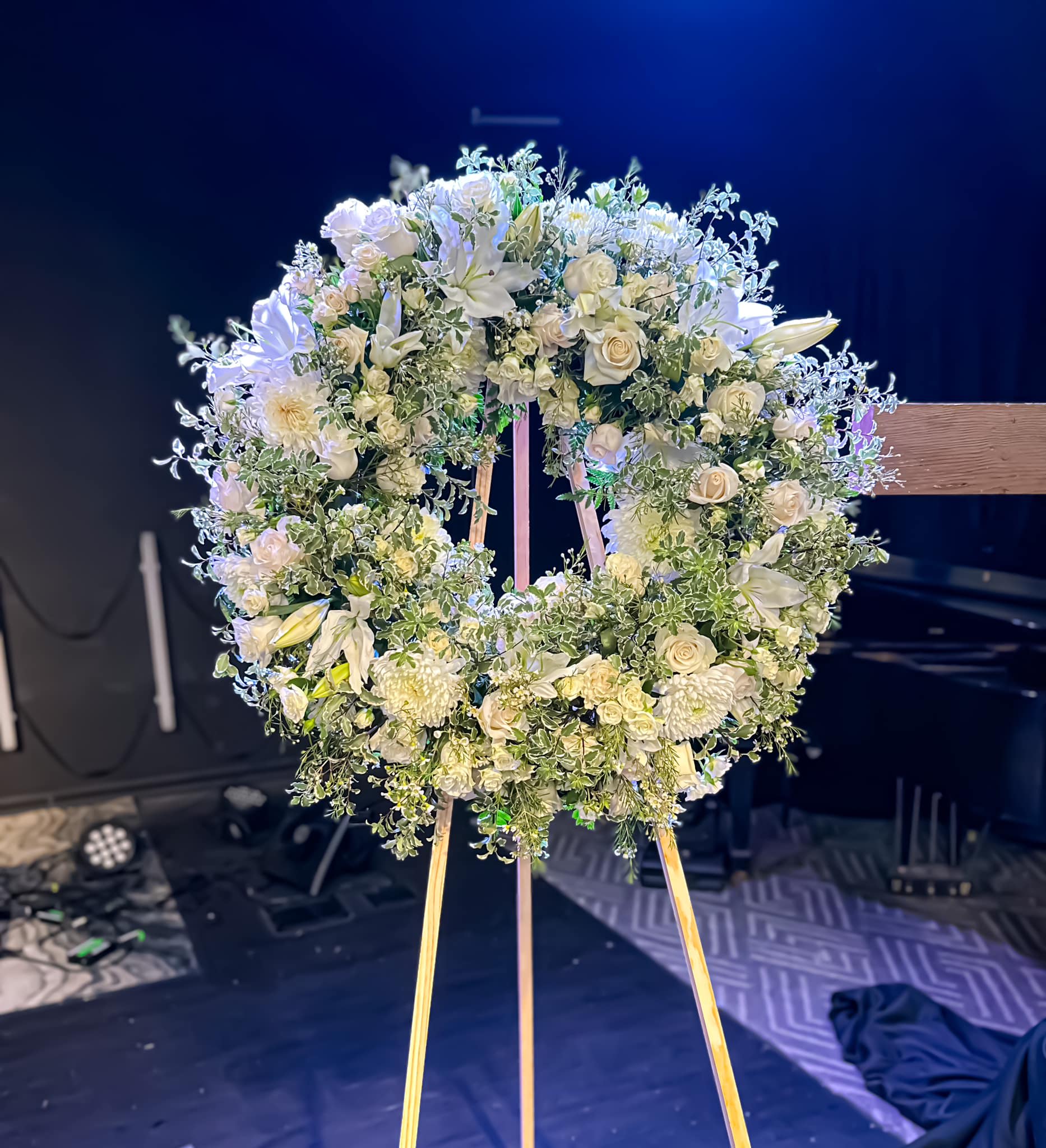 Sympathy Wreath (Mixed White and Greenery) Sympathy Wreath (Mixed White and Greenery) - Customized
