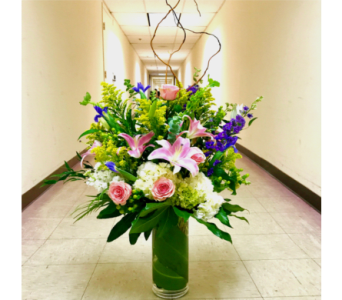 SPRING SENSATION [TT-ARR49] - SPRING SENSATION BY TWIN TOWERS FLORIST      As Shown : TT-ARR49 