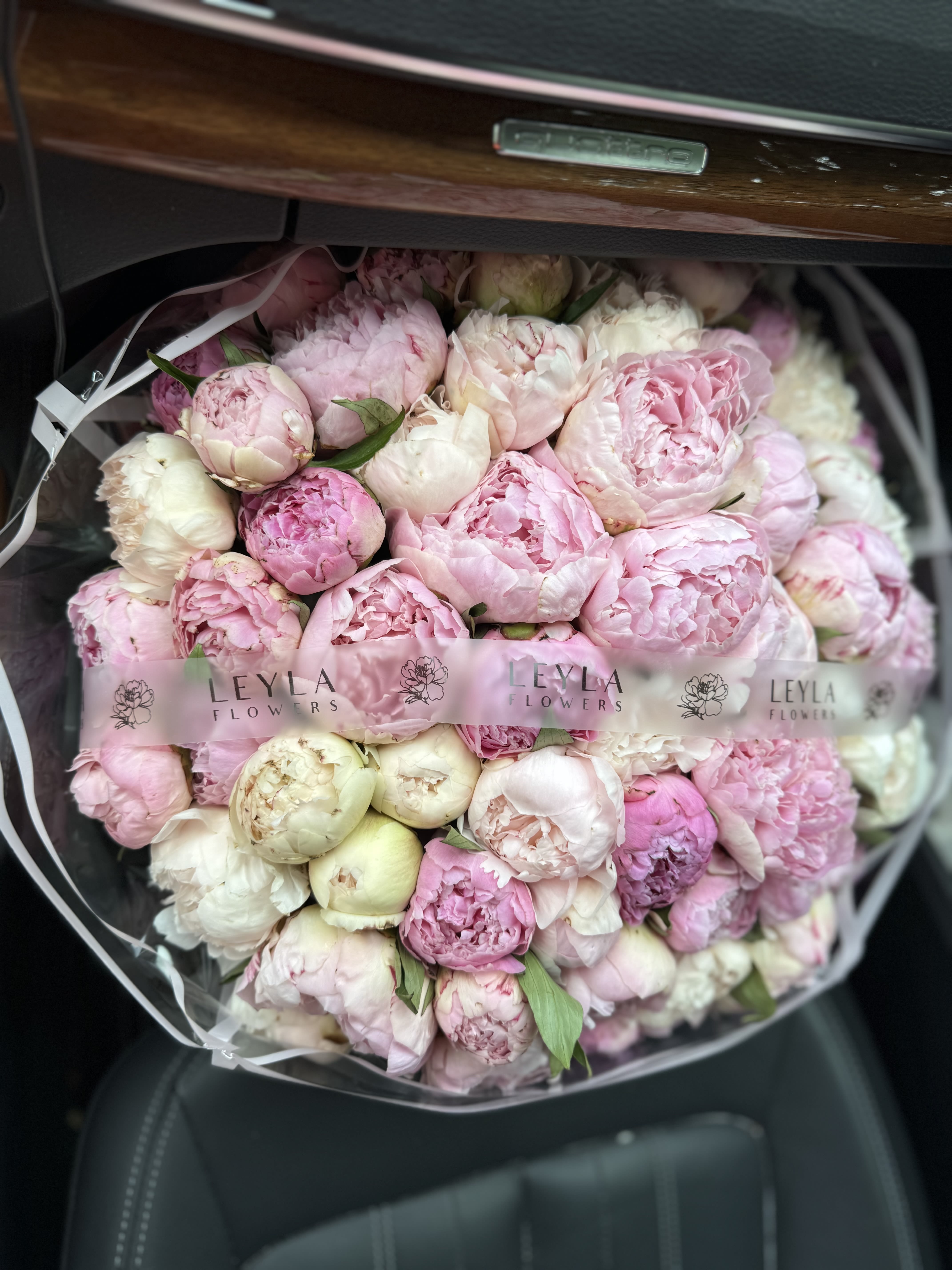 #79 #79 - Amazing arrangement for all occasions