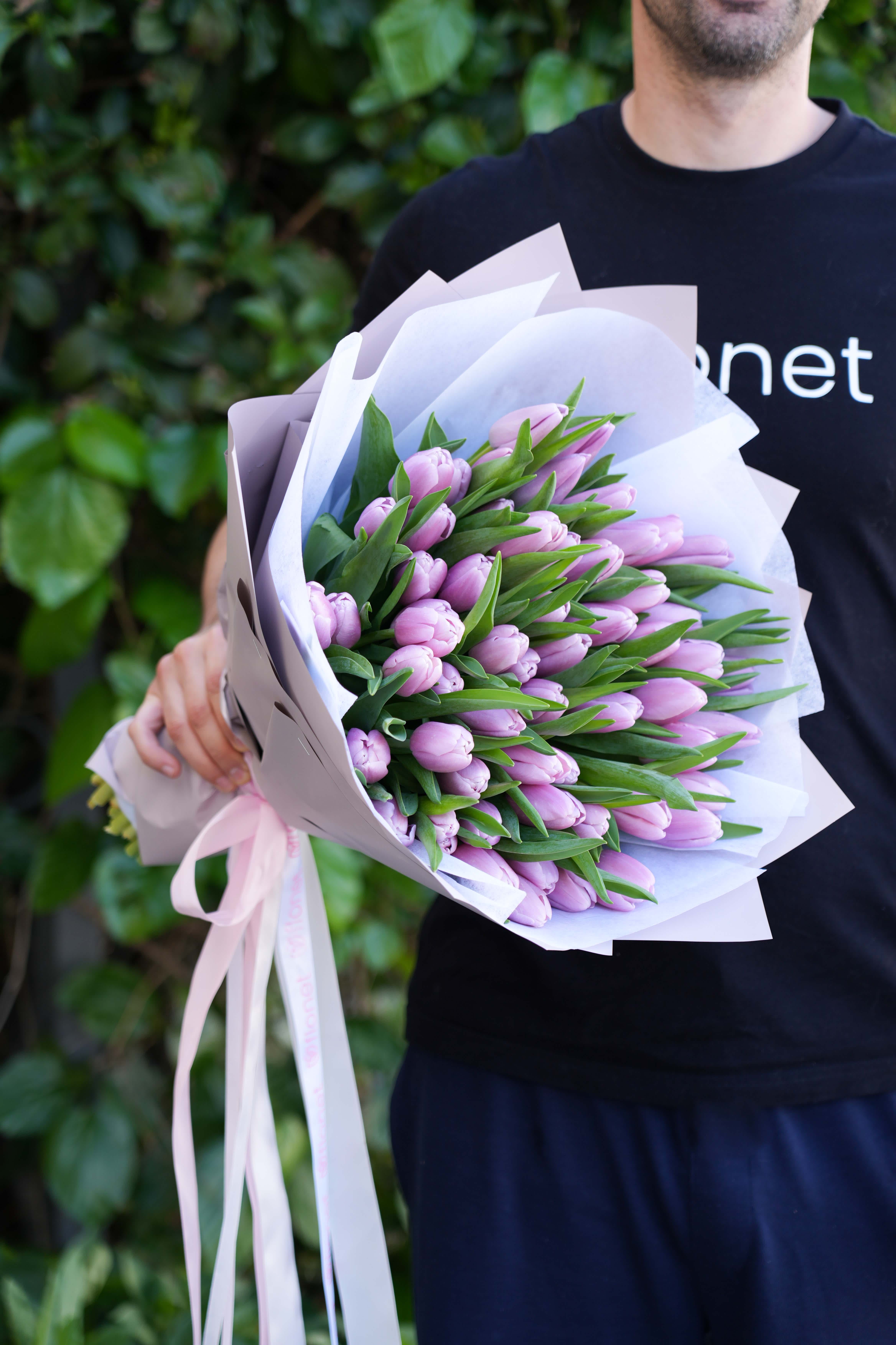 Lavender tulips Lavender tulips - Standard size-50 stems of lavender colored tulips Deluxe-75 stems Premium-100 stems