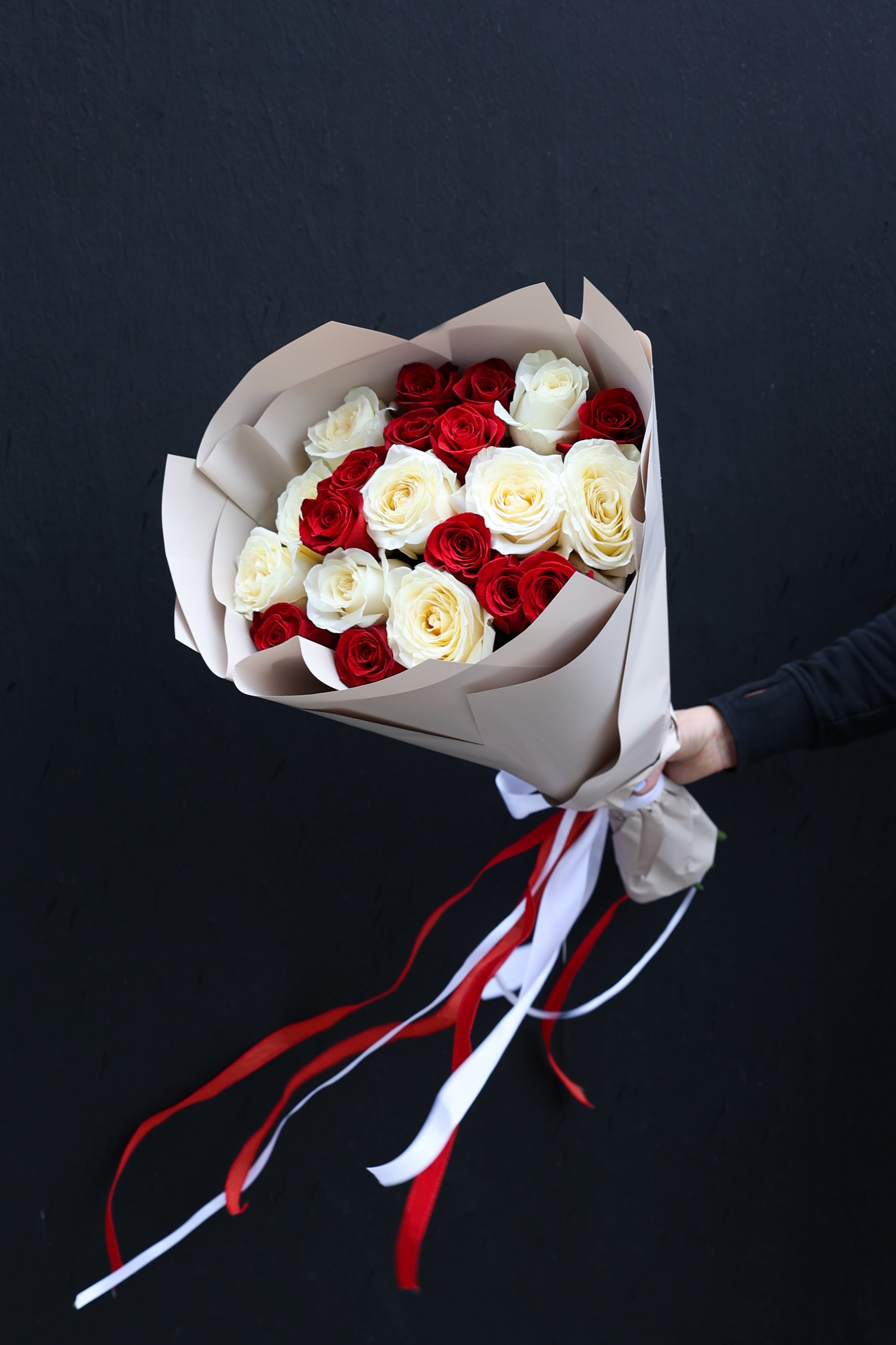 21 white and red roses - Standard- 21 white and red roses Deluxe-41 premium-61