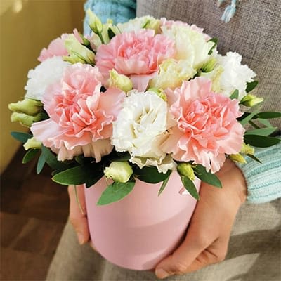 Lucky Bell Hat Box. - Due to current supply shortages, some substitutions of flowers and containers (hat box/vase) may be required. We will ensure that the overall look and feel of the gift you selected is preserved. All upgrade arrangements come without a vase - if you wish to purchase one please call us at (347) 492-5777. Thank you for your understanding and support.