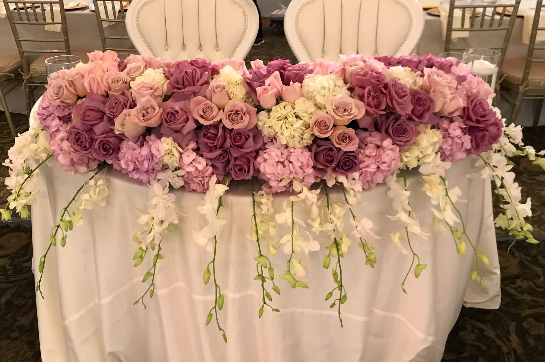 Escape - Stunning piece for an entrance to a party, centerpiece or for a vary large table.  