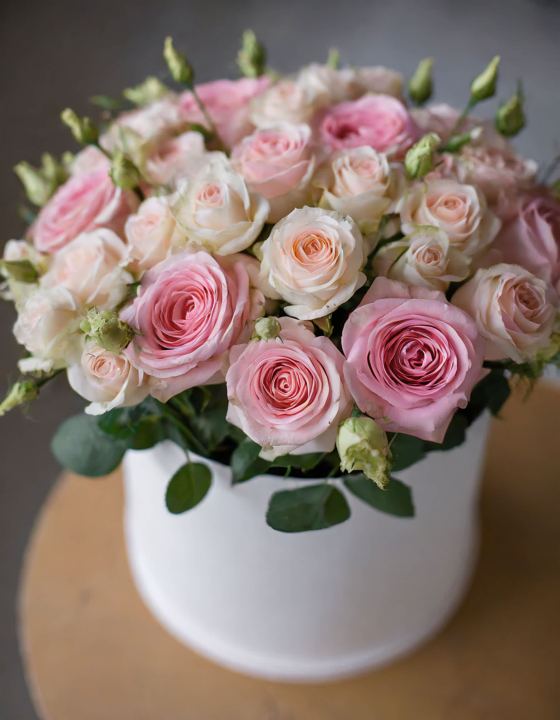 A Parisian Romance - Mix of peach and light pink roses are flowers delicate having an amazing aroma and the beauty of intertwining patterns of petals. If you want to express great love and warm feelings to your loved one, present him with peach-colored roses that will tell about your attitude better than any words.   