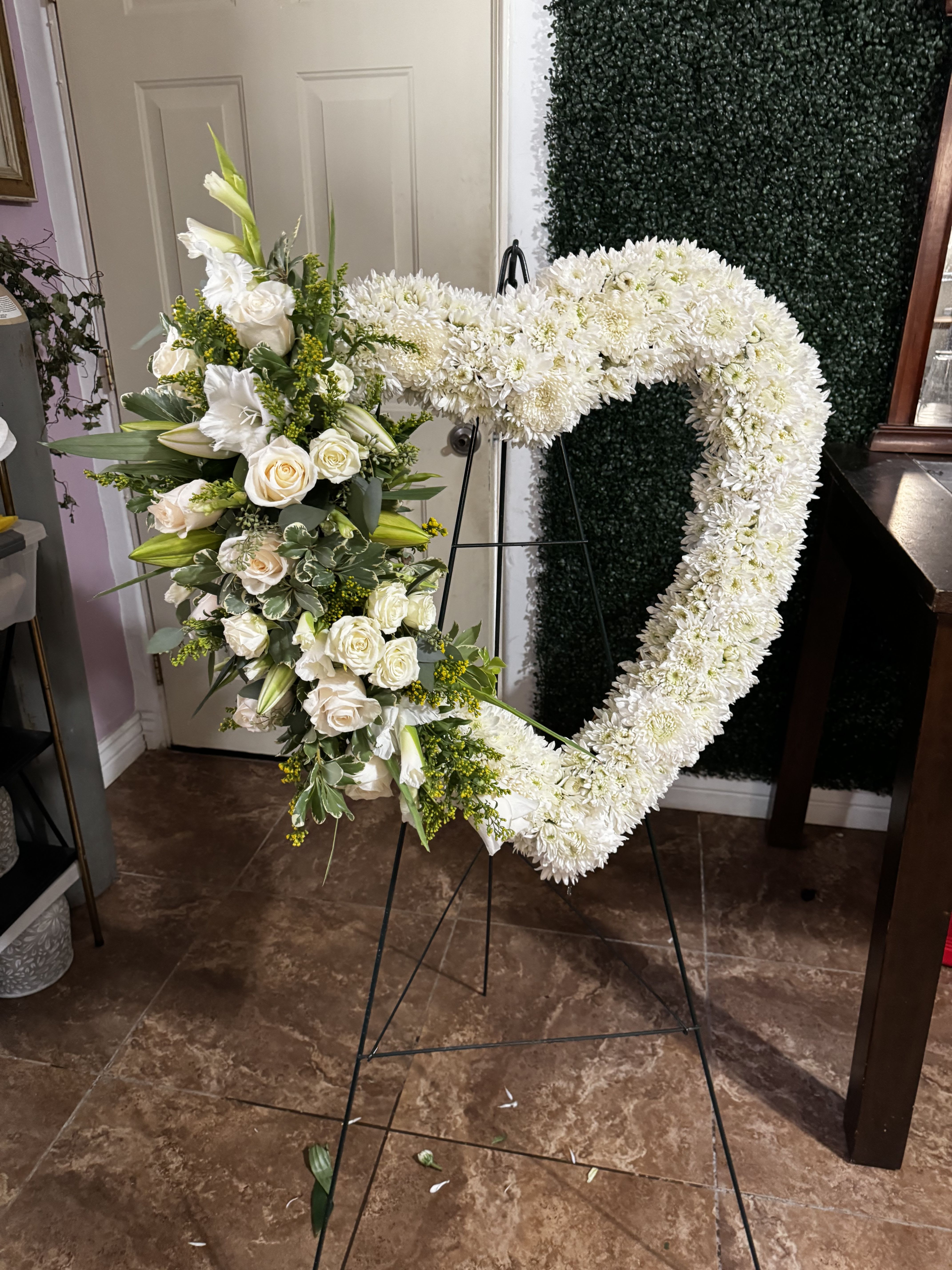  Floral Heart - 24&quot;