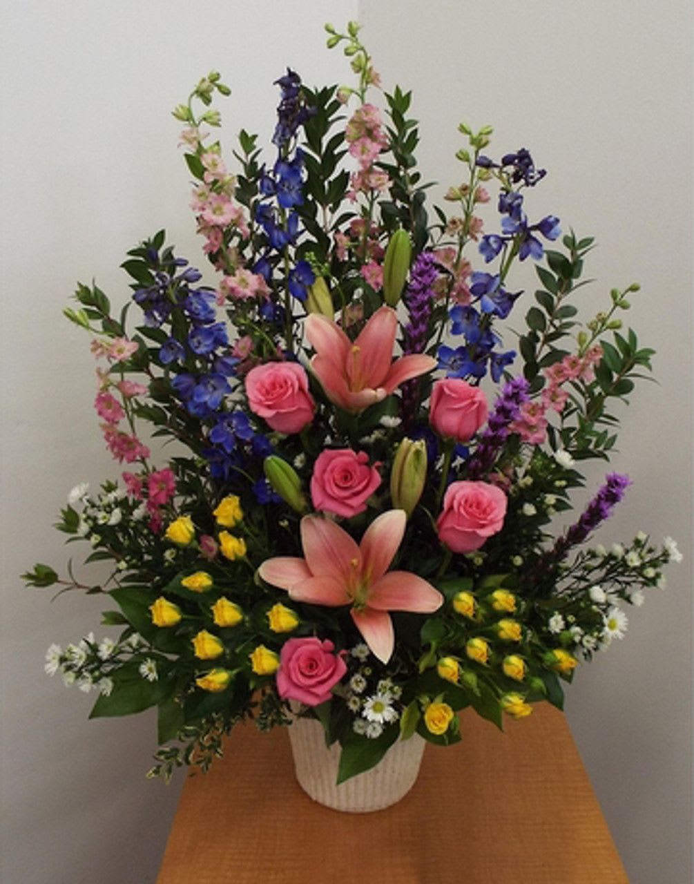 Pastel Colors Basket Pastel Colors Basket - Beautiful pastel colored basket with mixed flowers.
