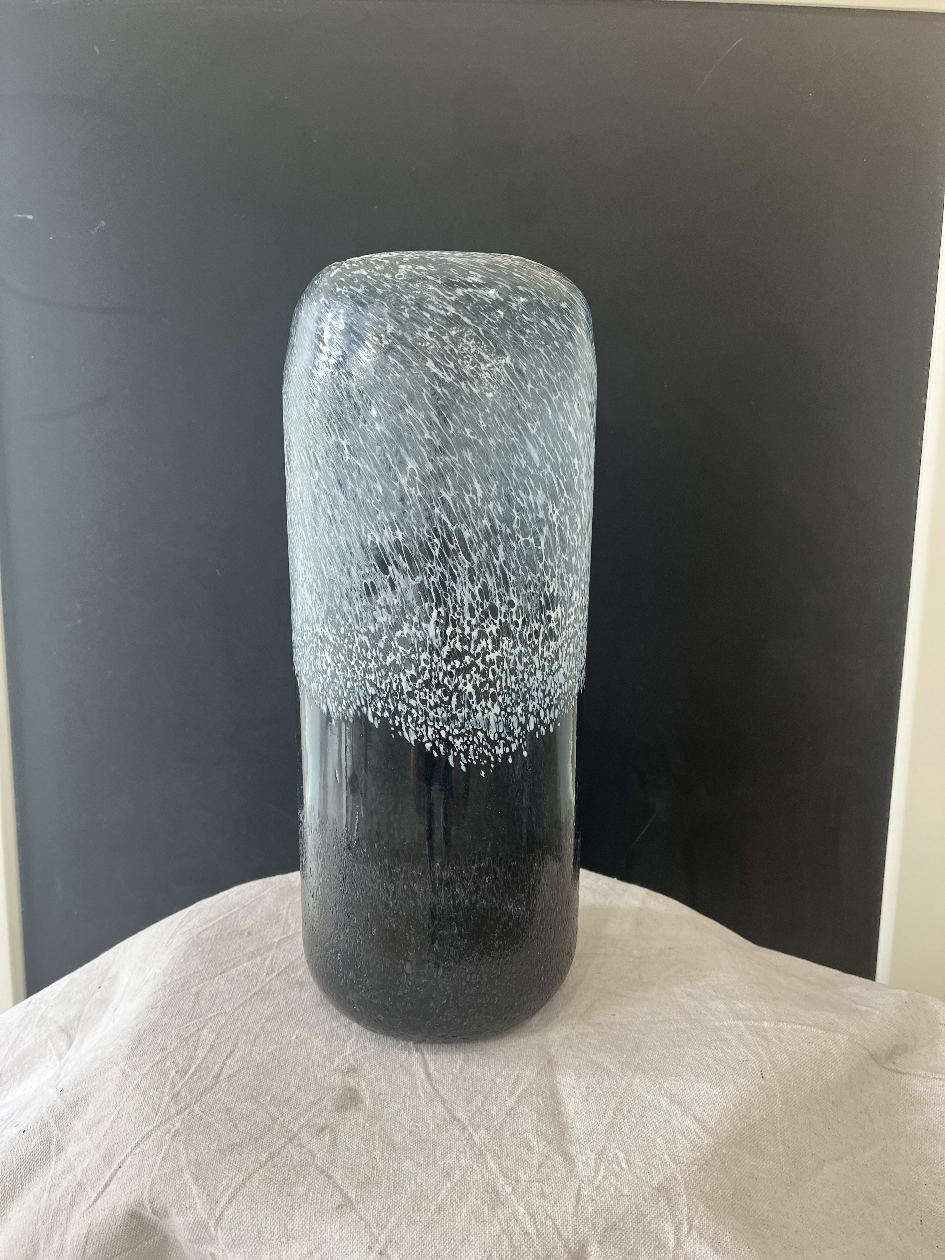 Starry Night 18' Starry Night 18' - Beautiful 18 inch Hand Blown Glass Cylinder Vase