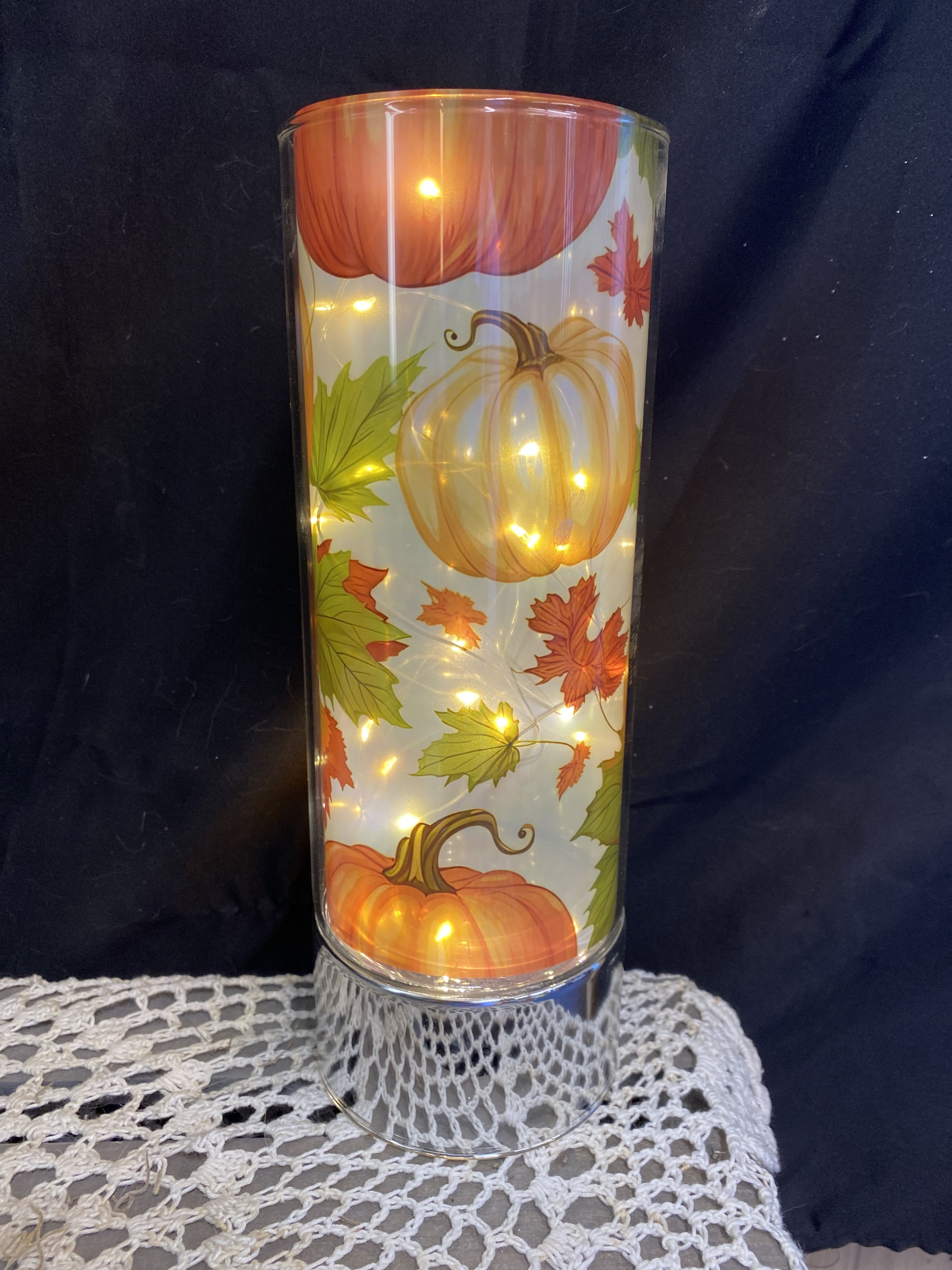 Sparkle glass accent light - 10 inch high 12 inch round does include batteries 