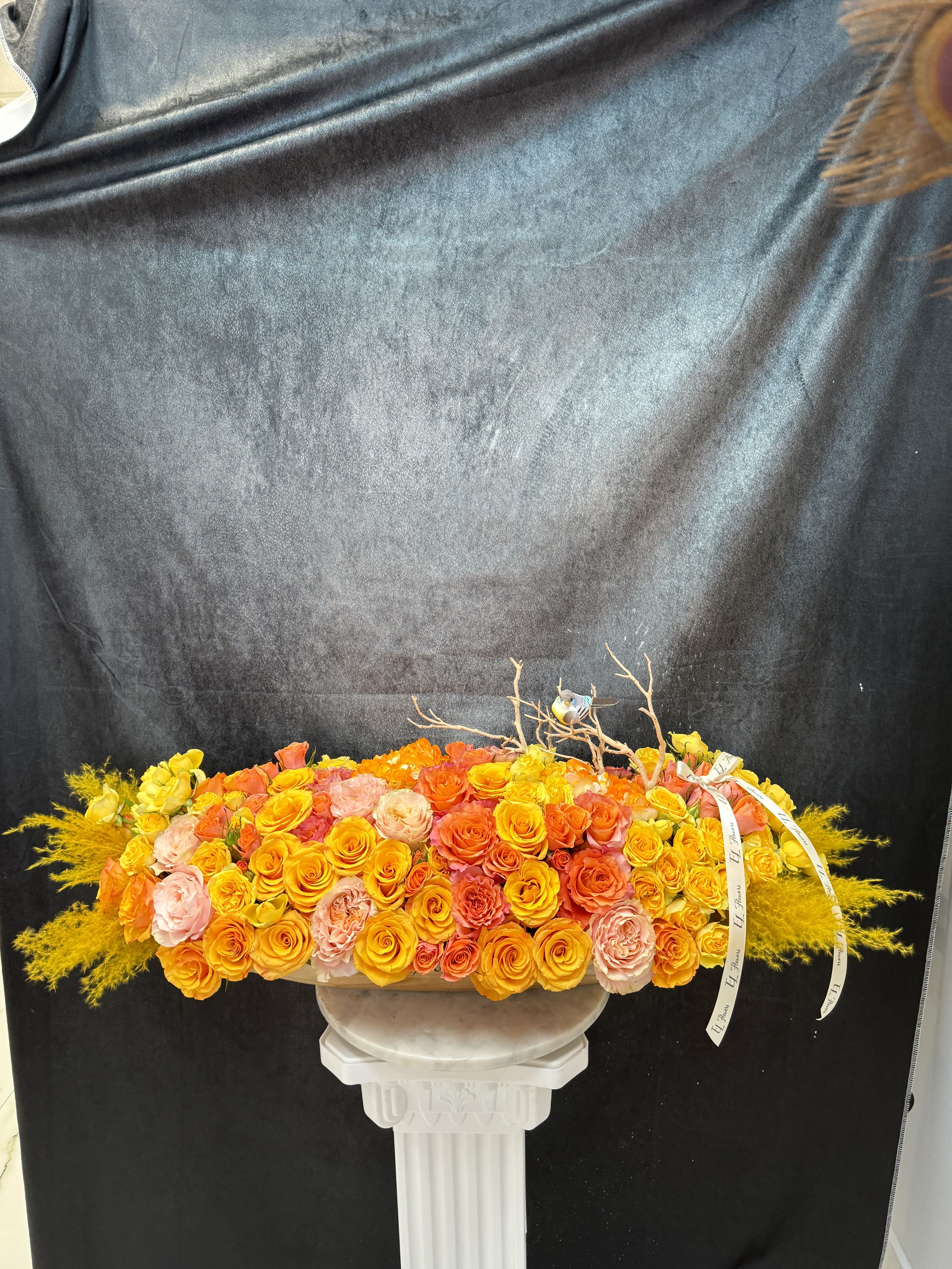 Happy mood - Long arrangement with happy colors and bird