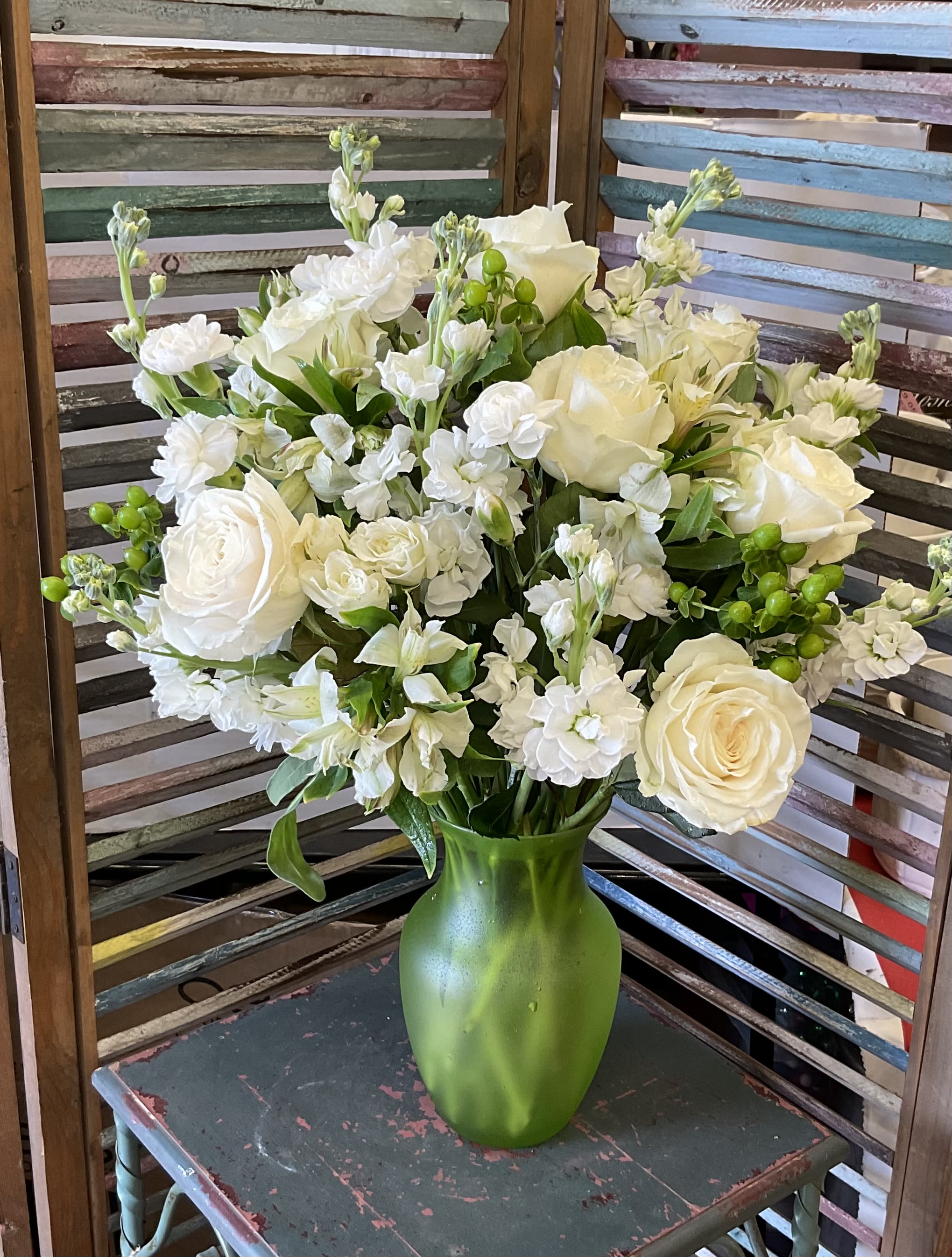 24-51 24-51 - Fresh & Beautiful!