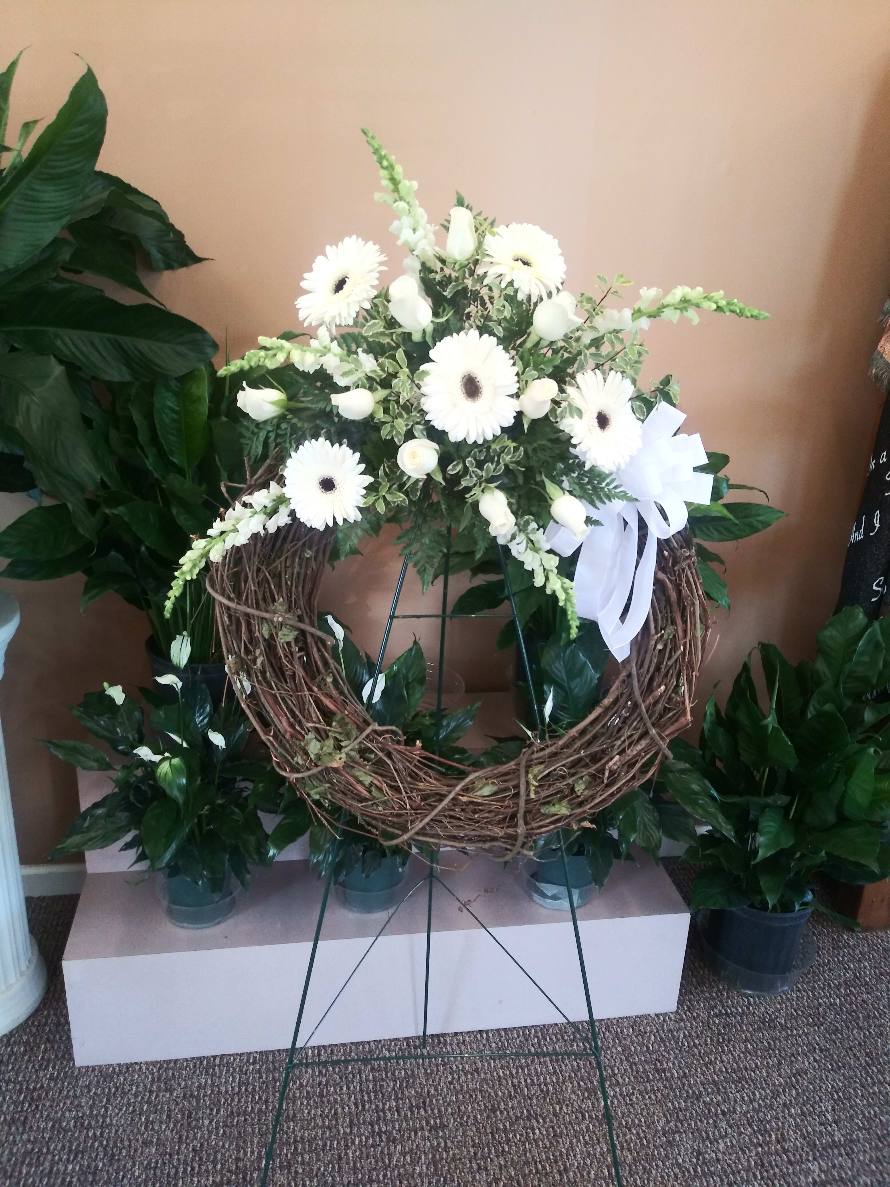Grapevine Wreath  - Grapevine Wreath White Flowers
