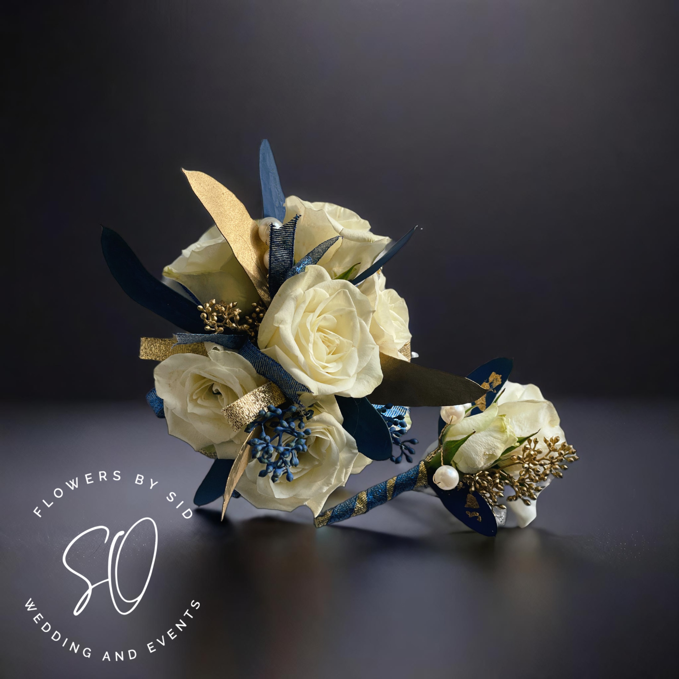 Homecoming Set of Corsage and Boutonnière  - Set of 2 pieces Boutonnière and Corsage (different colors available).