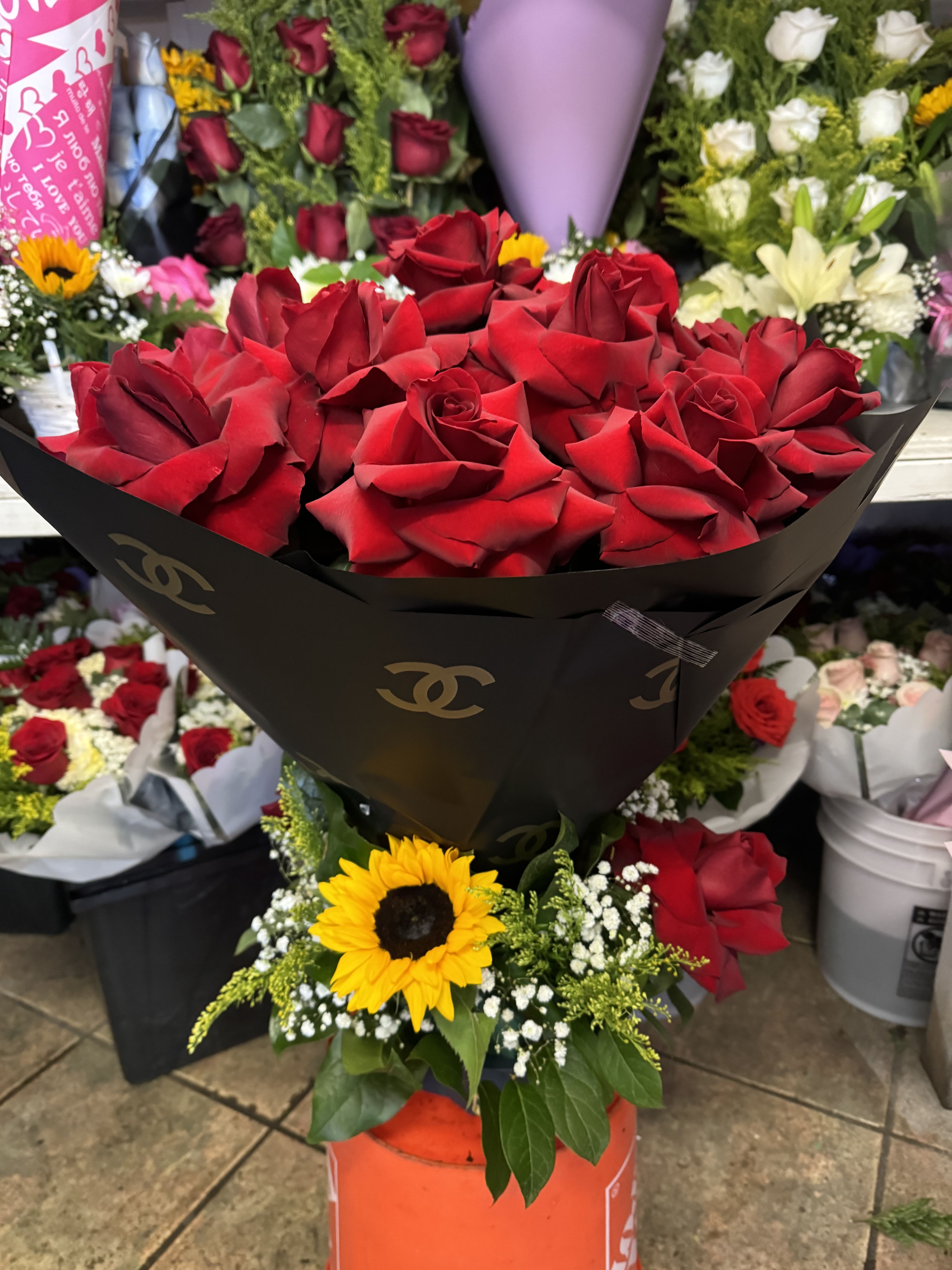 Arrangement 101 - any color available