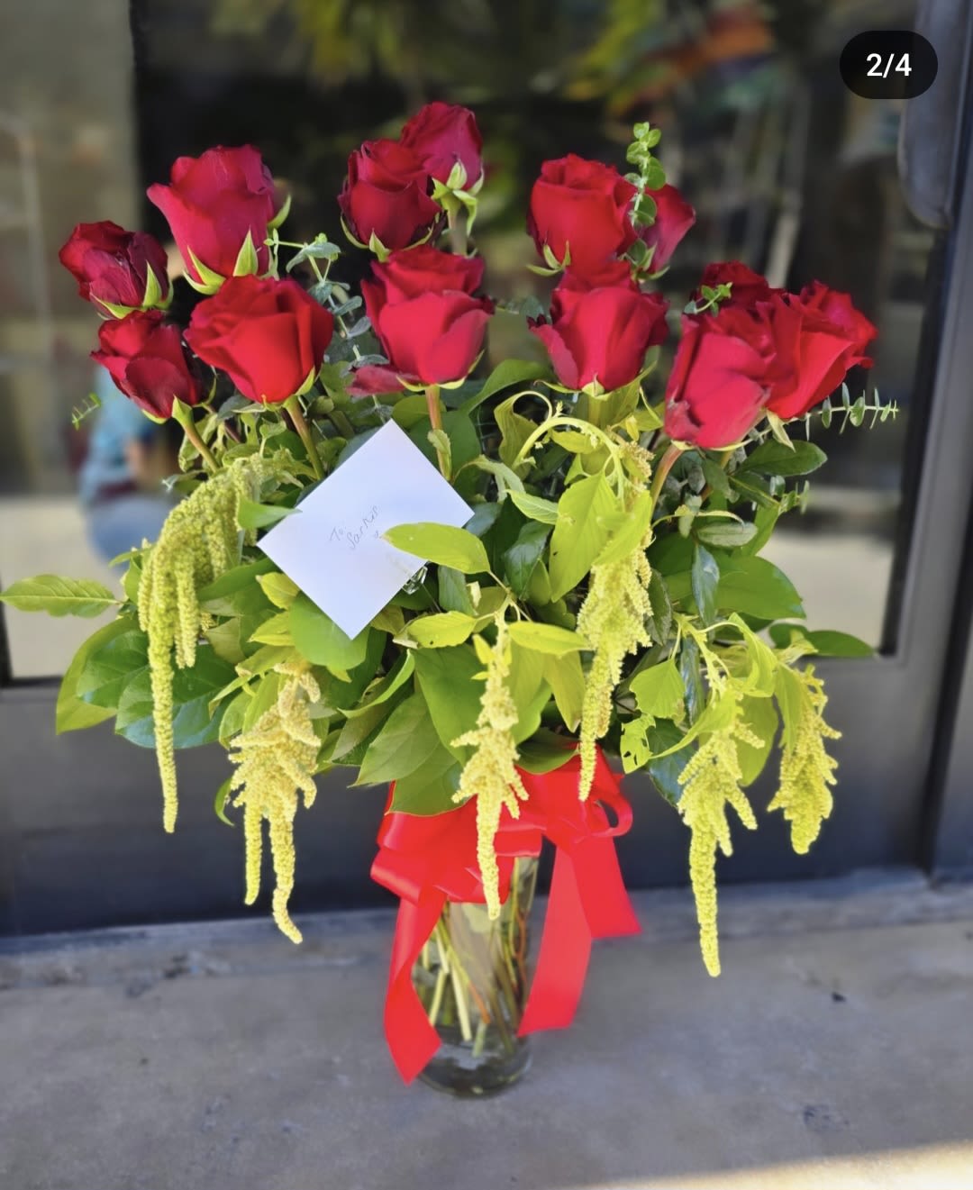 Forever tye of love 16 long stems roses - The beautiful forever type of love by bloomnation with 16 red rose stems