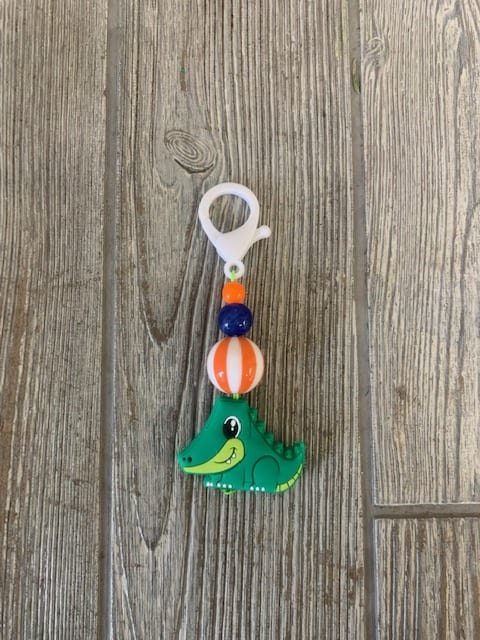 Light Green Gator Keychain - A super cute gator keychain with a light green gator focal point!