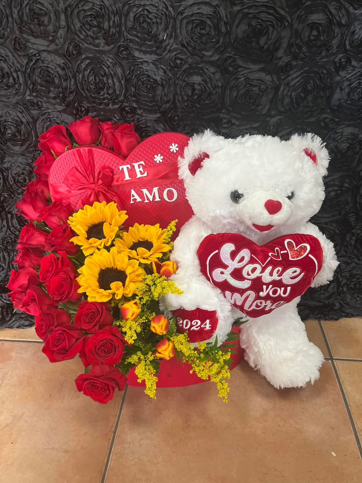 Flowers bear Flowers bear - Box flowers mix for any ocassion includ medium bear