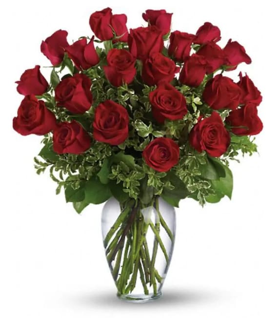 ALWAYS ON MY MIND - 2 DOZEN LONG STEMMED RED ROSES ALWAYS ON MY MIND - 2 DOZEN LONG STEMMED RED ROSES - The classic romance of two dozen red roses can say so many things, from "I love you!" to "I'm sorry." Stunning in its simplicity, this elegant arrangement of deep red roses, rich green salal and delicate pitta negra makes quite an impression. It's the perfect choice when you want to send flowers to your girlfriend's office!