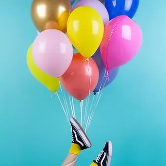 Balloon Balloon - Any color, any quantity, or mix of colors.