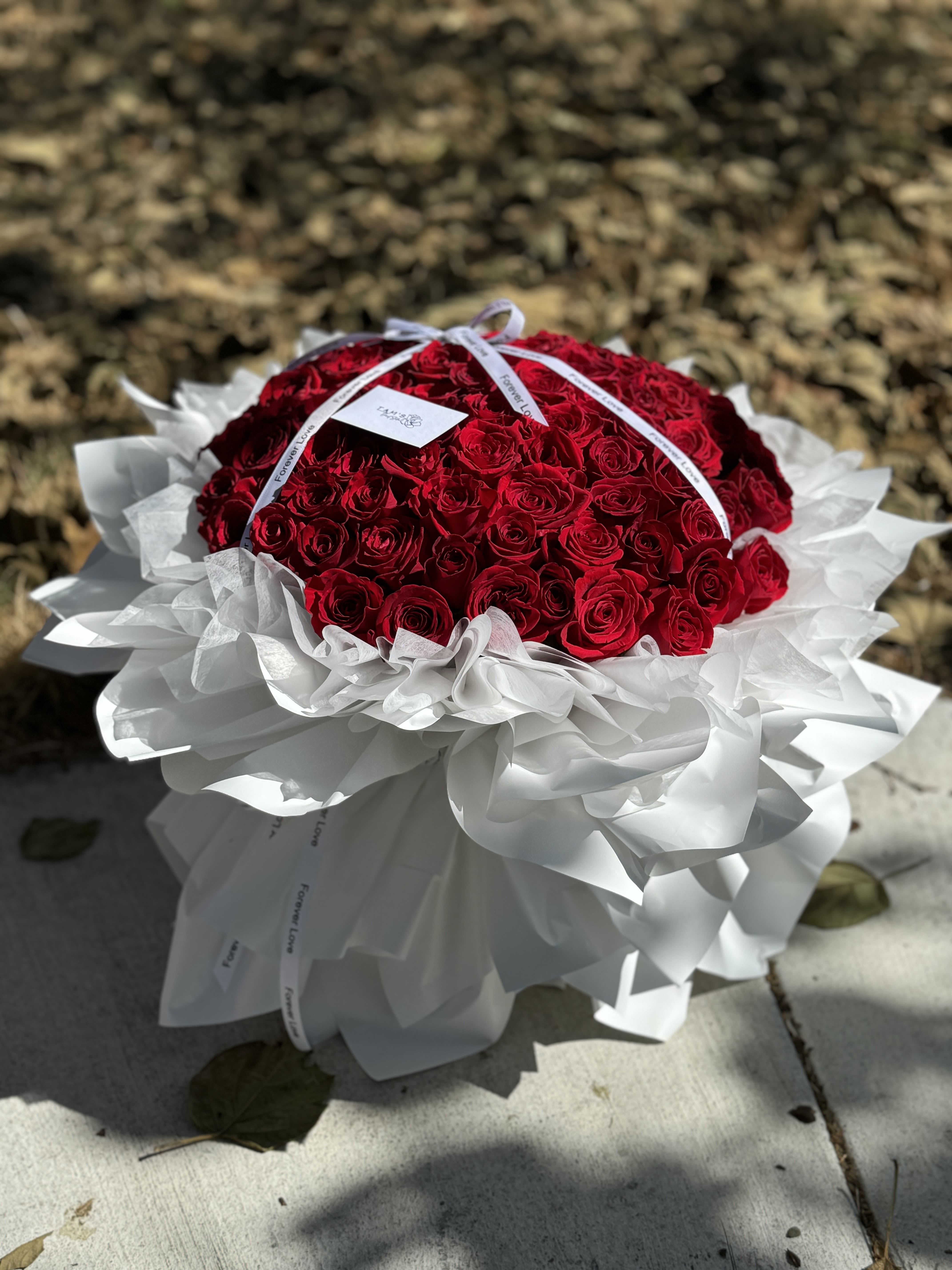 99 Red Roses - 99 items