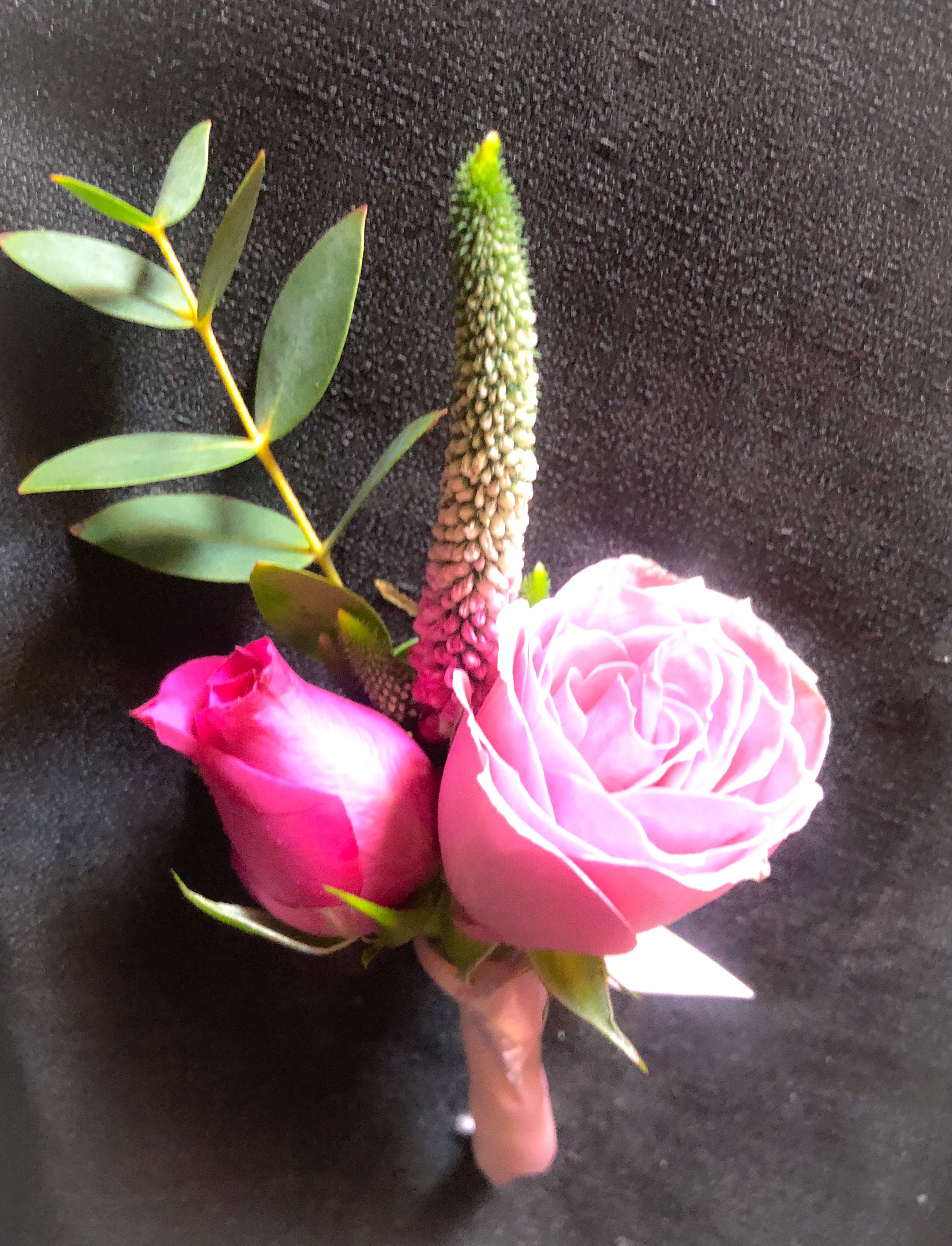 PINK BEAUTY BOUTONNIERE - A PINK BOUTONNIERE 