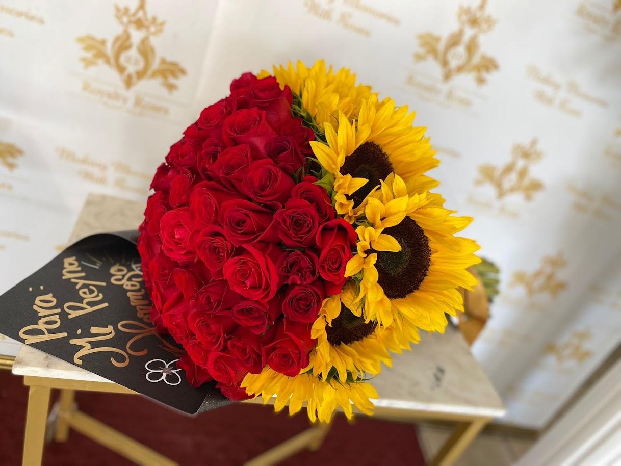 Bouquet 80 Roses - 8 Sunflowers Bouquet 80 Roses - 8 Sunflowers - Beautiful bouquet with 80 roses and 8 sunflowers "Experience the magnificence of nature with our exquisite bouquet, featuring 80 delicate roses and 8 vibrant sunflowers, curated to perfection for a truly luxurious gift."