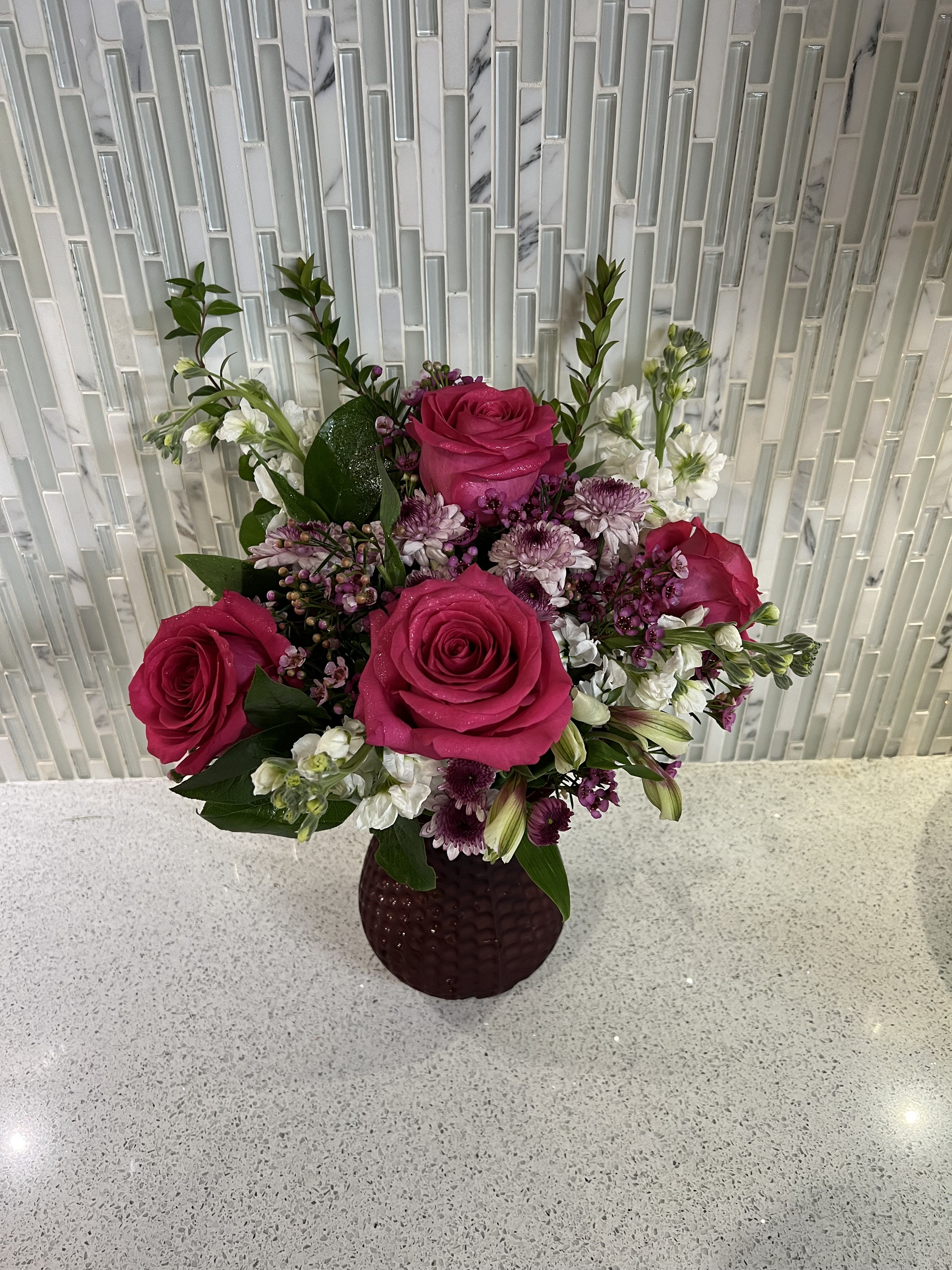 Classy Pink Lady - Pink Roses 