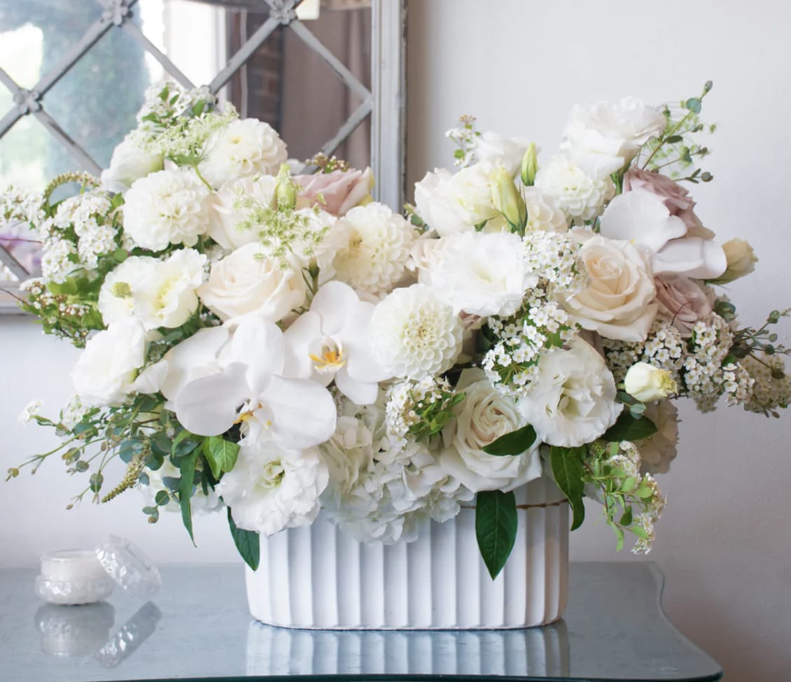 Classy and Elegant bouquet Classy and Elegant bouquet - Can’t go wrong with this beautiful piece of art