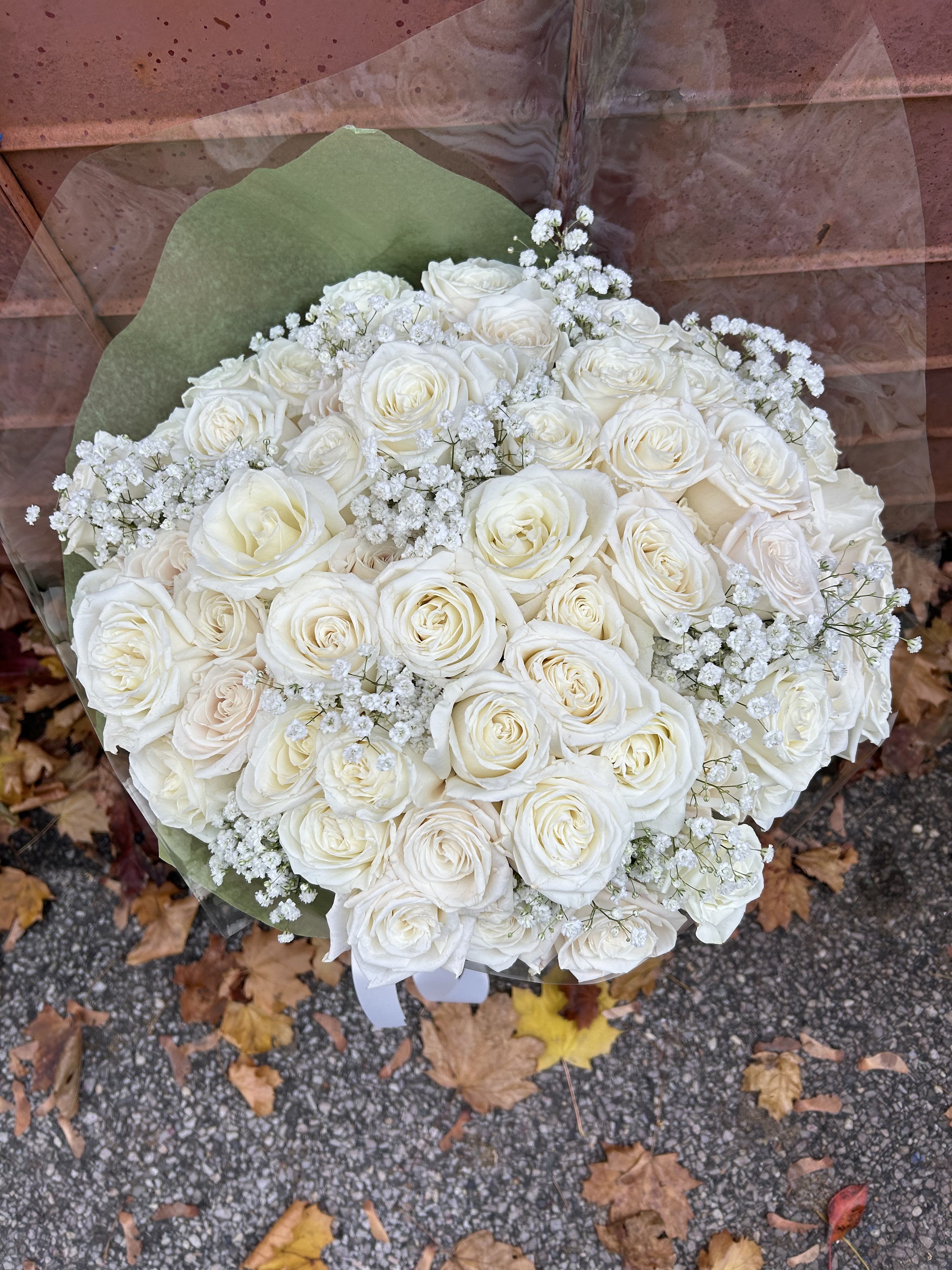 Three dozen of white roses - A sophisticated bunch of fresh cut flowers made up of white roses, stems of baby's breath, and lush greenery. Perfect for a variety of occasions such as wedding receptions, bridal parties, birthdays, and so much more. All stems will be cut by hand and shipped fresh, directly from our farms to you