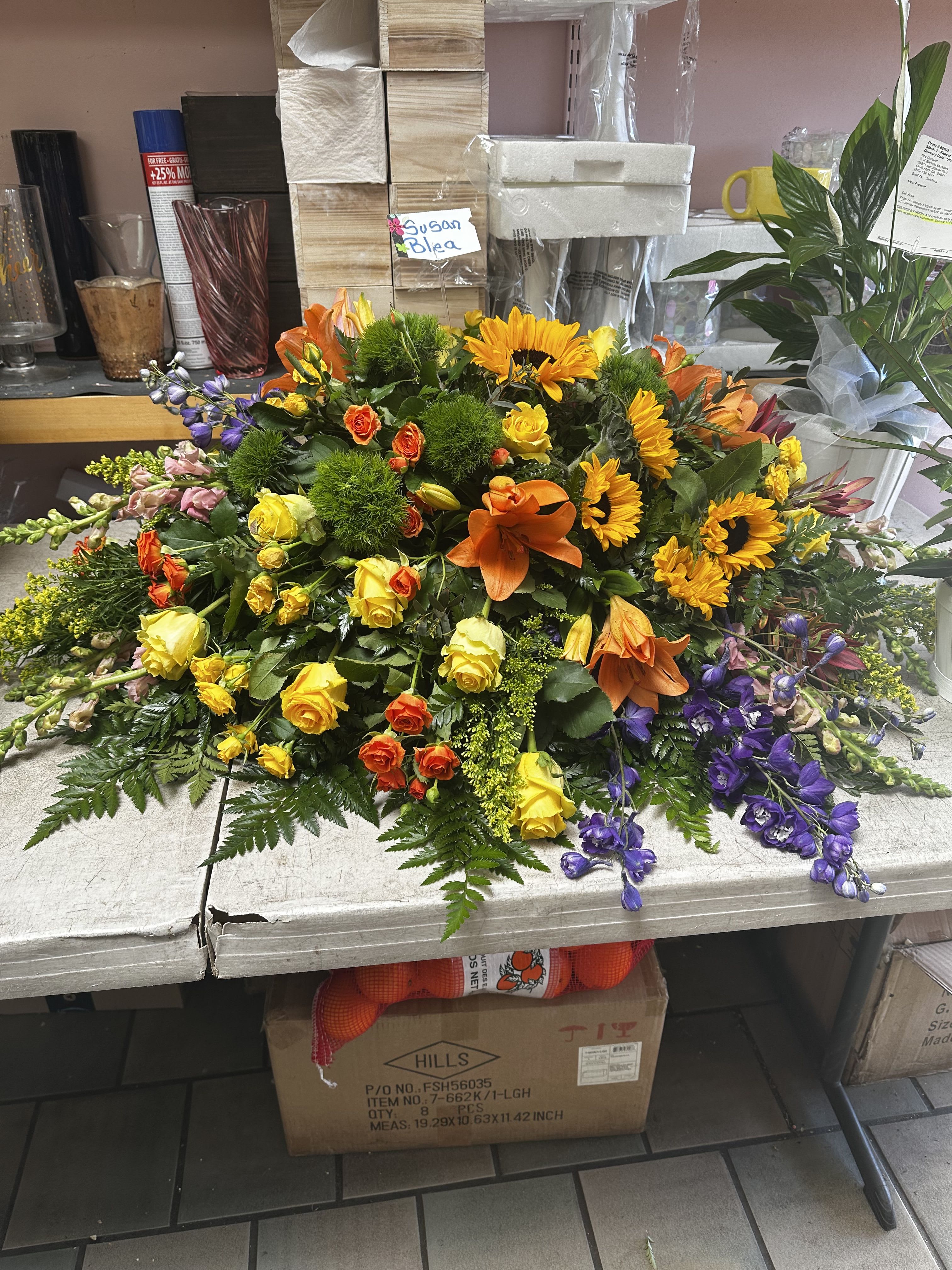 Casket spray fall colors Casket spray fall colors - Mix of fall colors