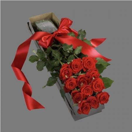Classic Red Boxed Classic Red Boxed - Red Roses Boxed