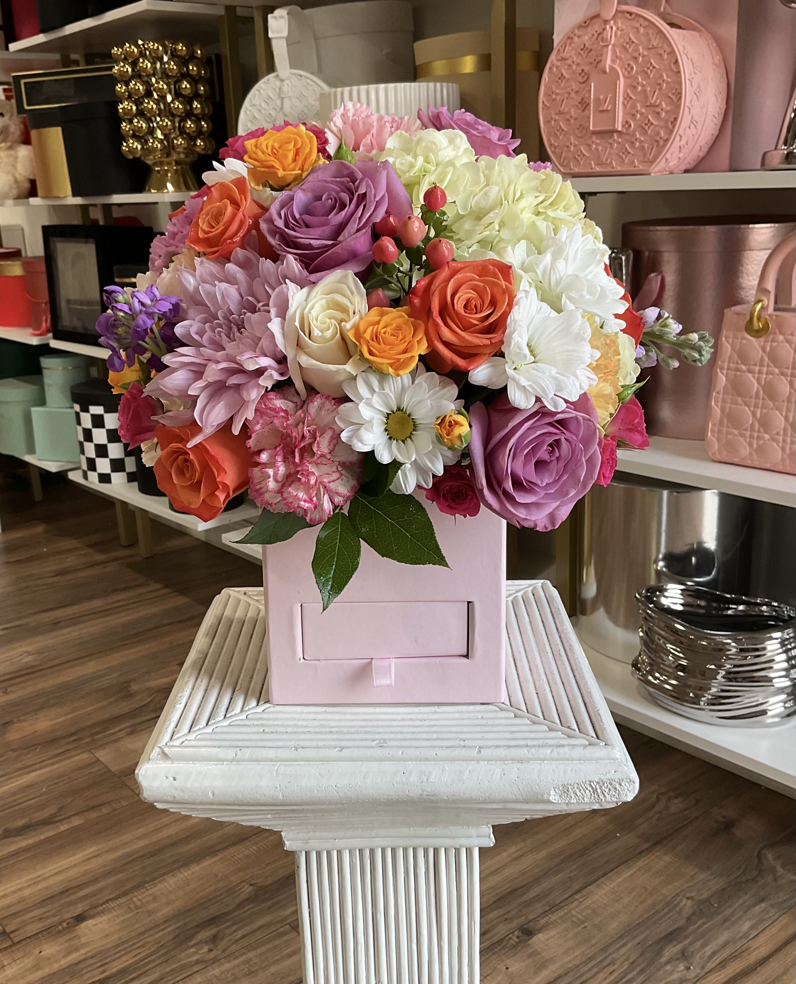  Sweet Delight - Flower Box - Surprise them with something amazing on a special day. Bring a smile to their face with a gift they’re sure to Love!