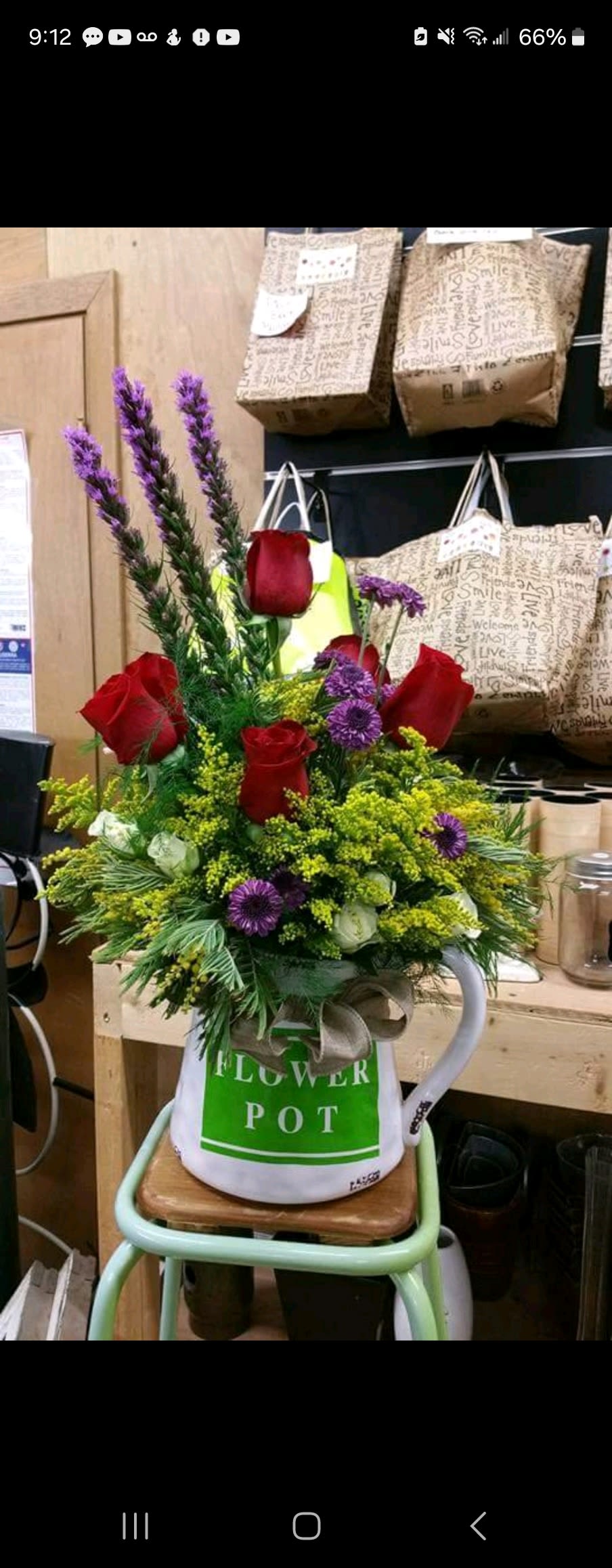 Valentine Glory  - Get big beautiful roses with  some extras. Don't forget the chocolates and balloons!!