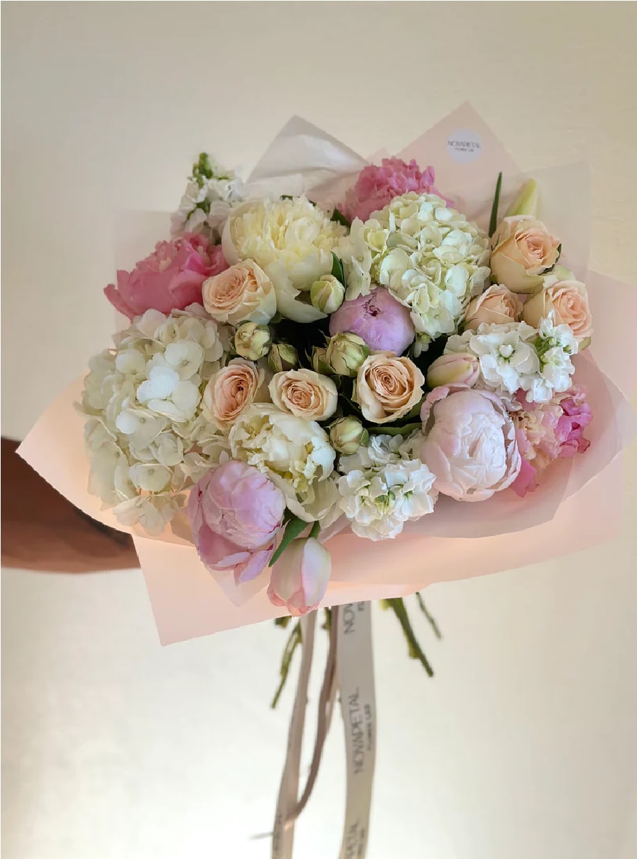 Peonies and hydrangeas discount
