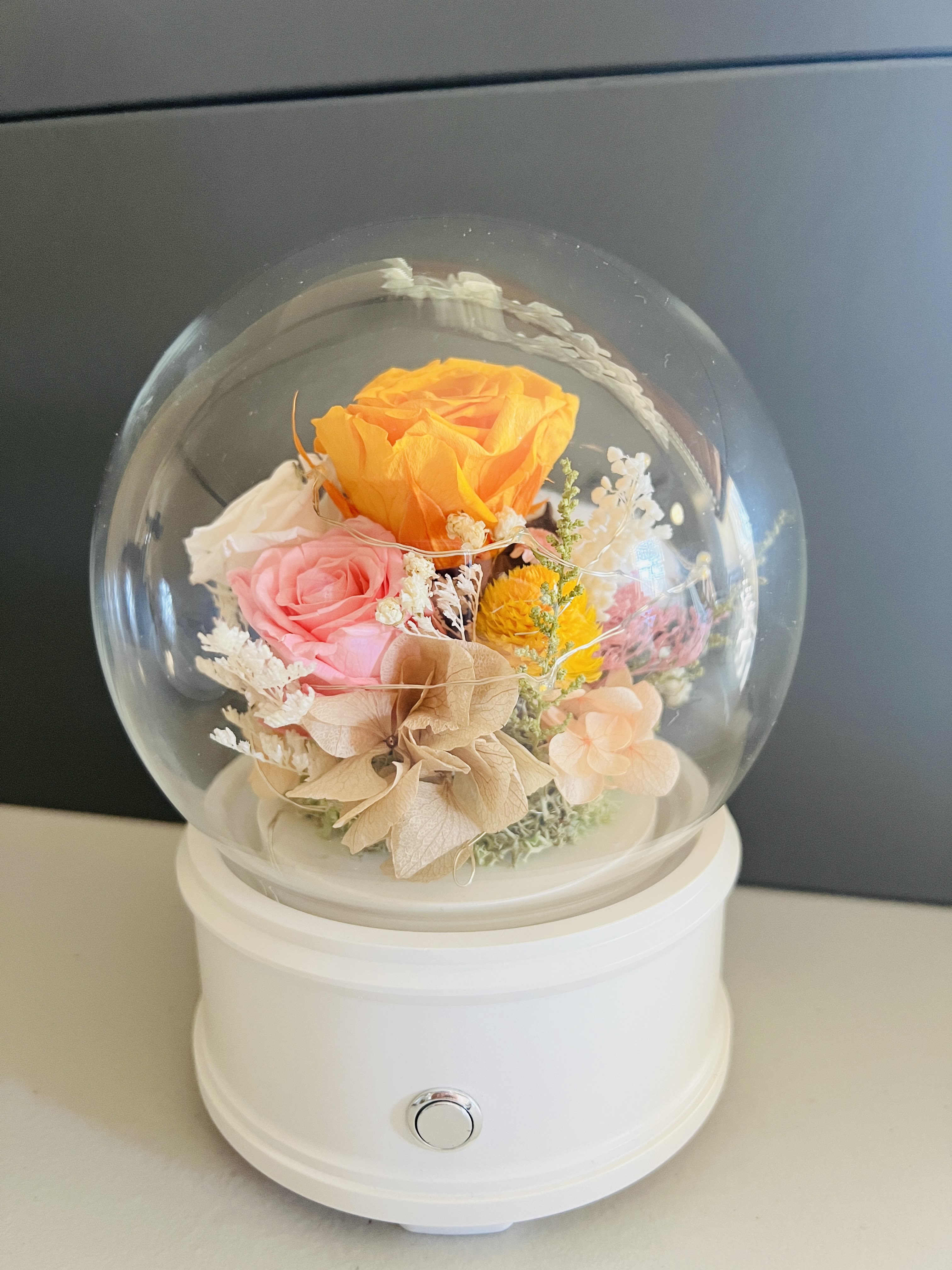 Preserved flowers Bluetooth speaker hand made - Fresh flowers that can last for 1-3 years