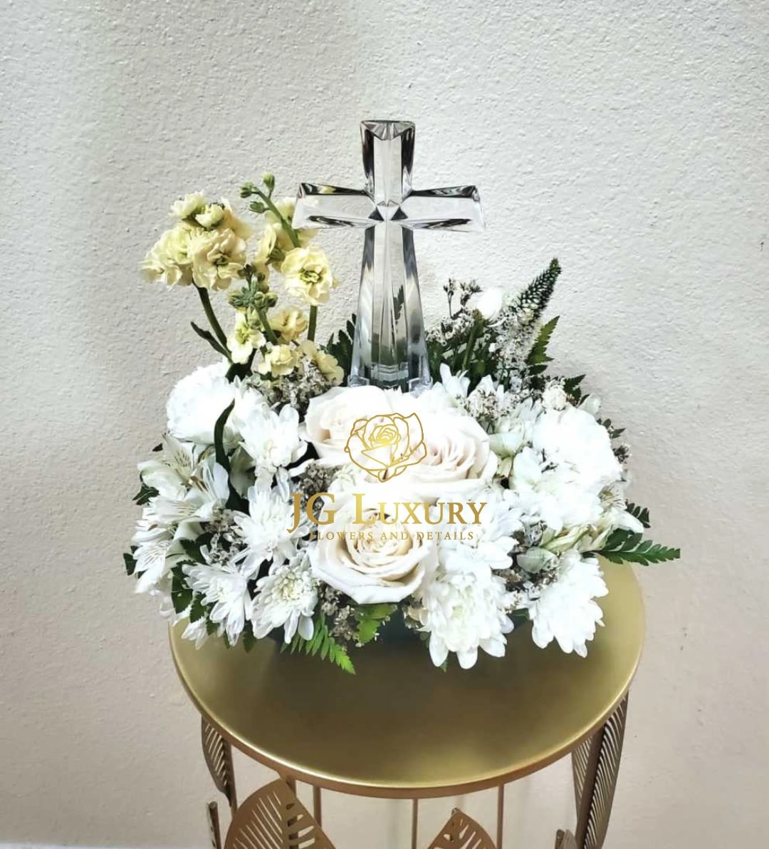 Crystal Cross - Perfect for sympathy and funerals.