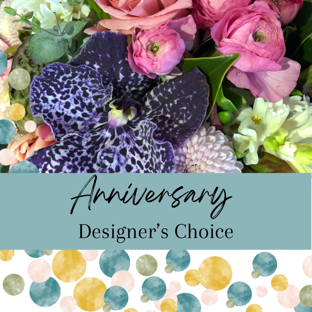 Happy Anniversary Designer's Choice - Nothing says 'I love you' better than flowers. This special arrangement will feature romantic blooms that radiate the sentiment of love. As always our designer's choice arrangement will feature the season's freshest blooms with varied texture to create a one of a kind arrangement full of whimsy.