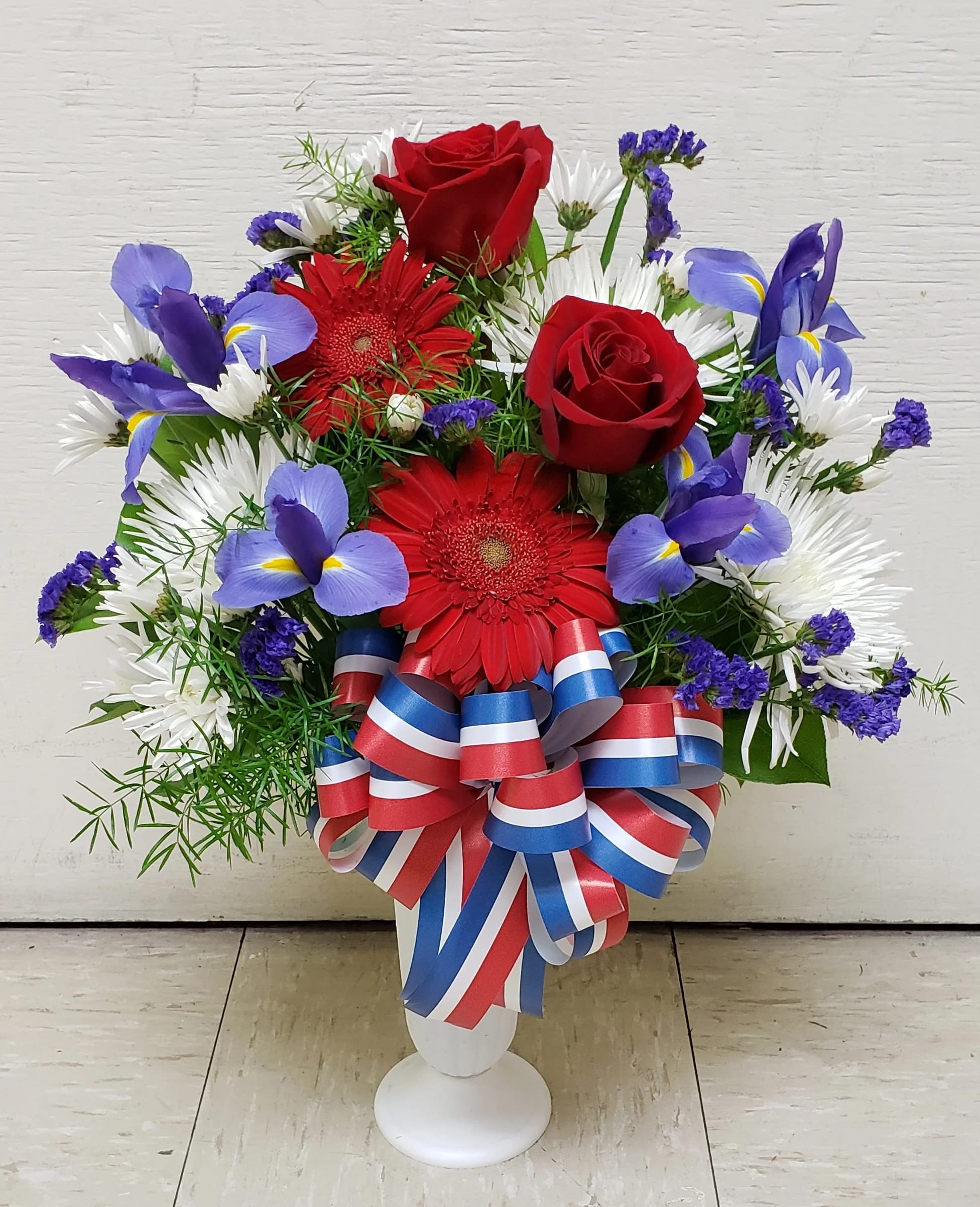 [TT-ANC126]:  PATRIOTIC REMEMBRANCE ARRANGEMENT - PATRIOTIC REMEMBRANCE ARRANGEMENT BY TWIN TOWERS FLORIST