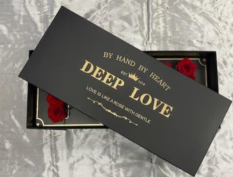 I Love U box - A Totally unique way to send her flowers. A stylish black box when opened revieing  I️️U in rose.