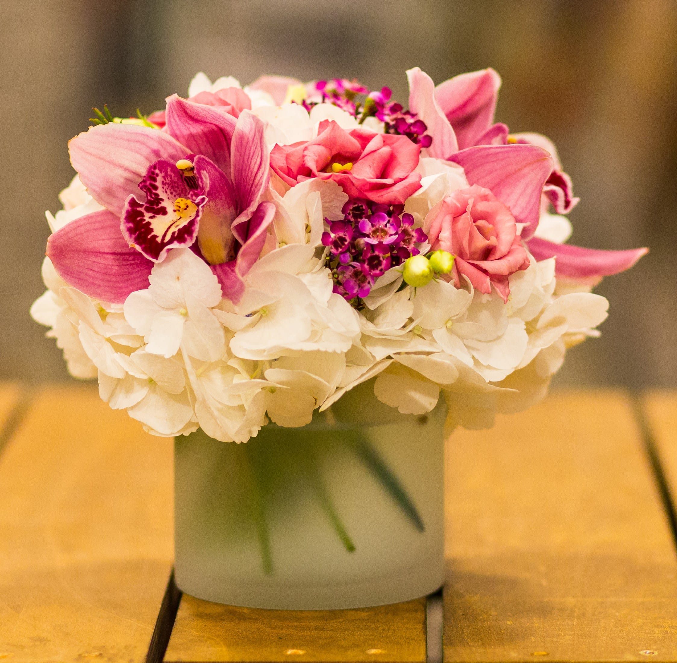 Bloom235 |  Same Day Flower Delivery all over Manhattan NYC NY including Union Square Garden - Best Gift for all occasions 