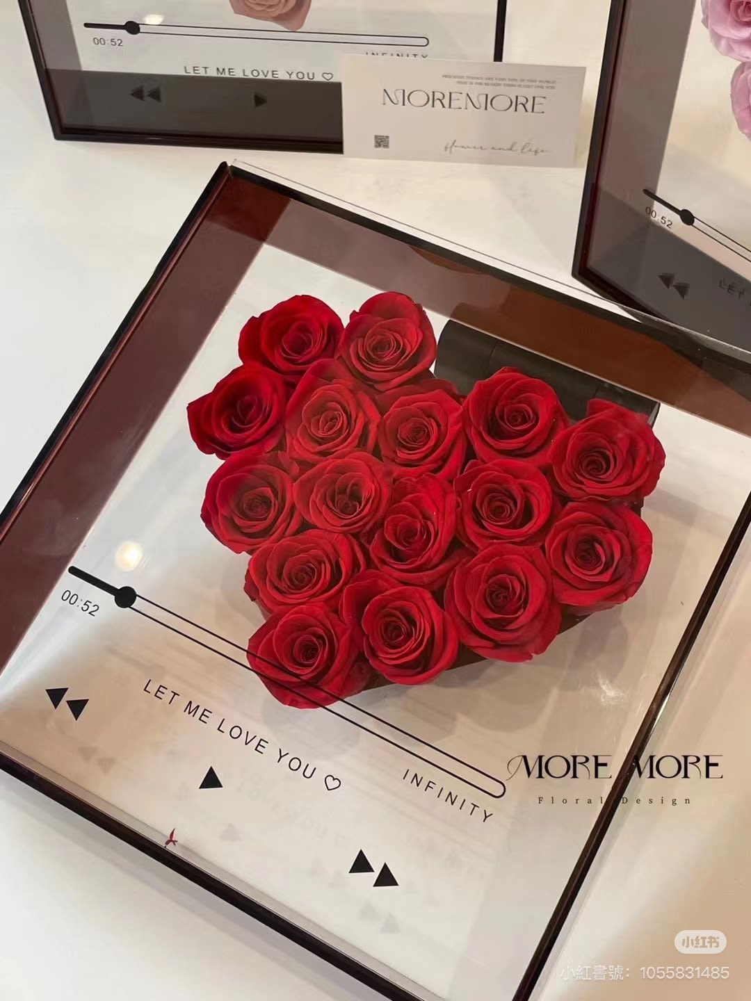 16 preserved red roses in heart CD  - Last for 2-3 years  Valentine’s Day gift for her Size : 26cm X 26cm X 8cm