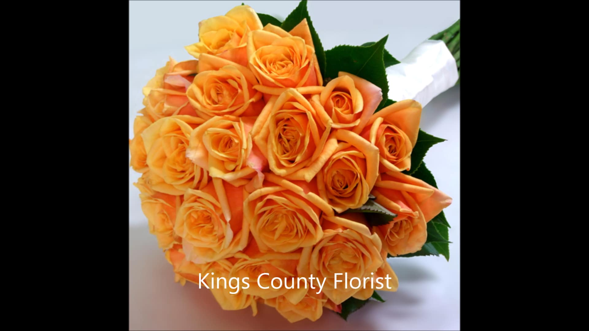 12 Orange Roses 12 Orange Roses - A sumptuous bouquet of a dozen orange roses