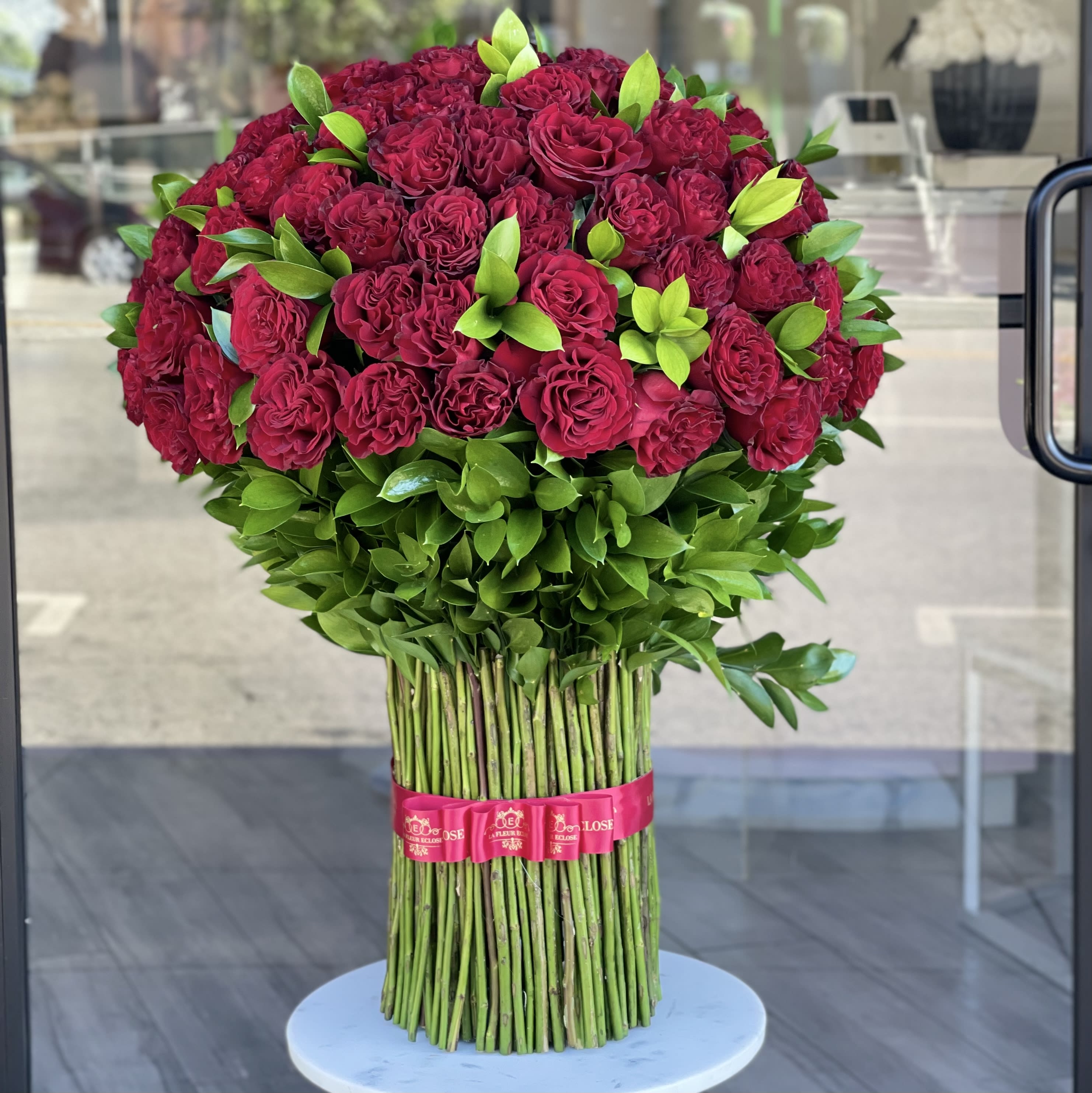 To your love V  - Standing bouquet with 150 roses in side. Dear customers, this bouquet doesn’t require a vase. It stands without water.