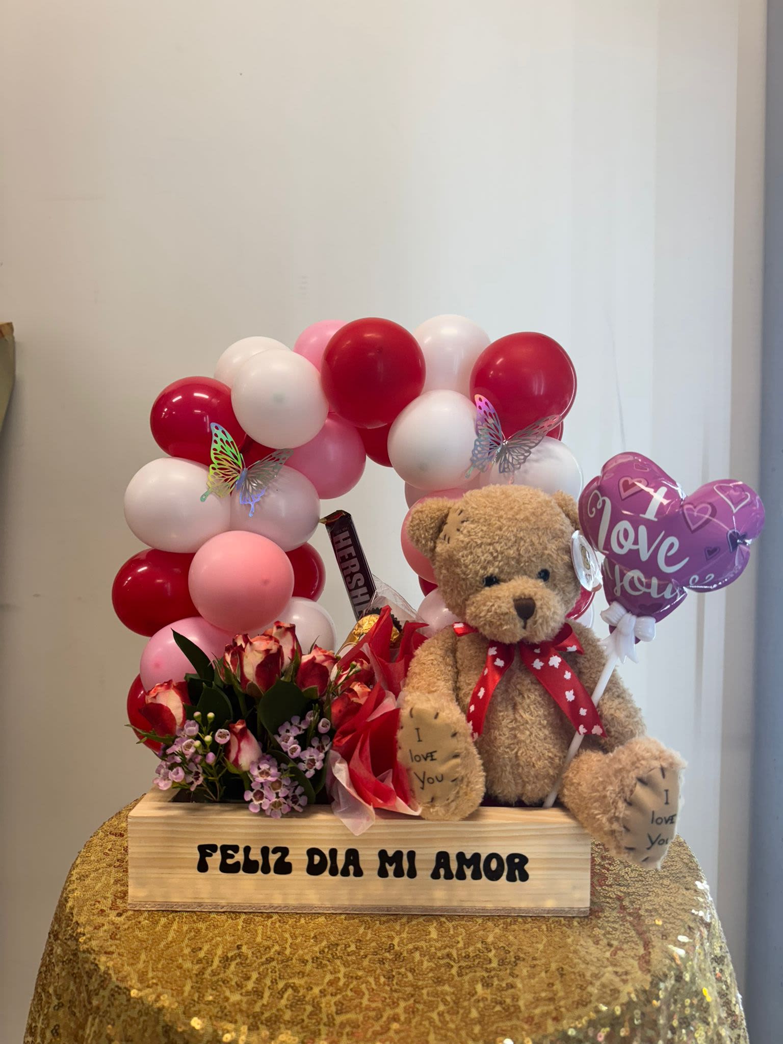 Detalle San Valentin Detalle San Valentin - Sorprende a tus seres queridos con regalos con amor,