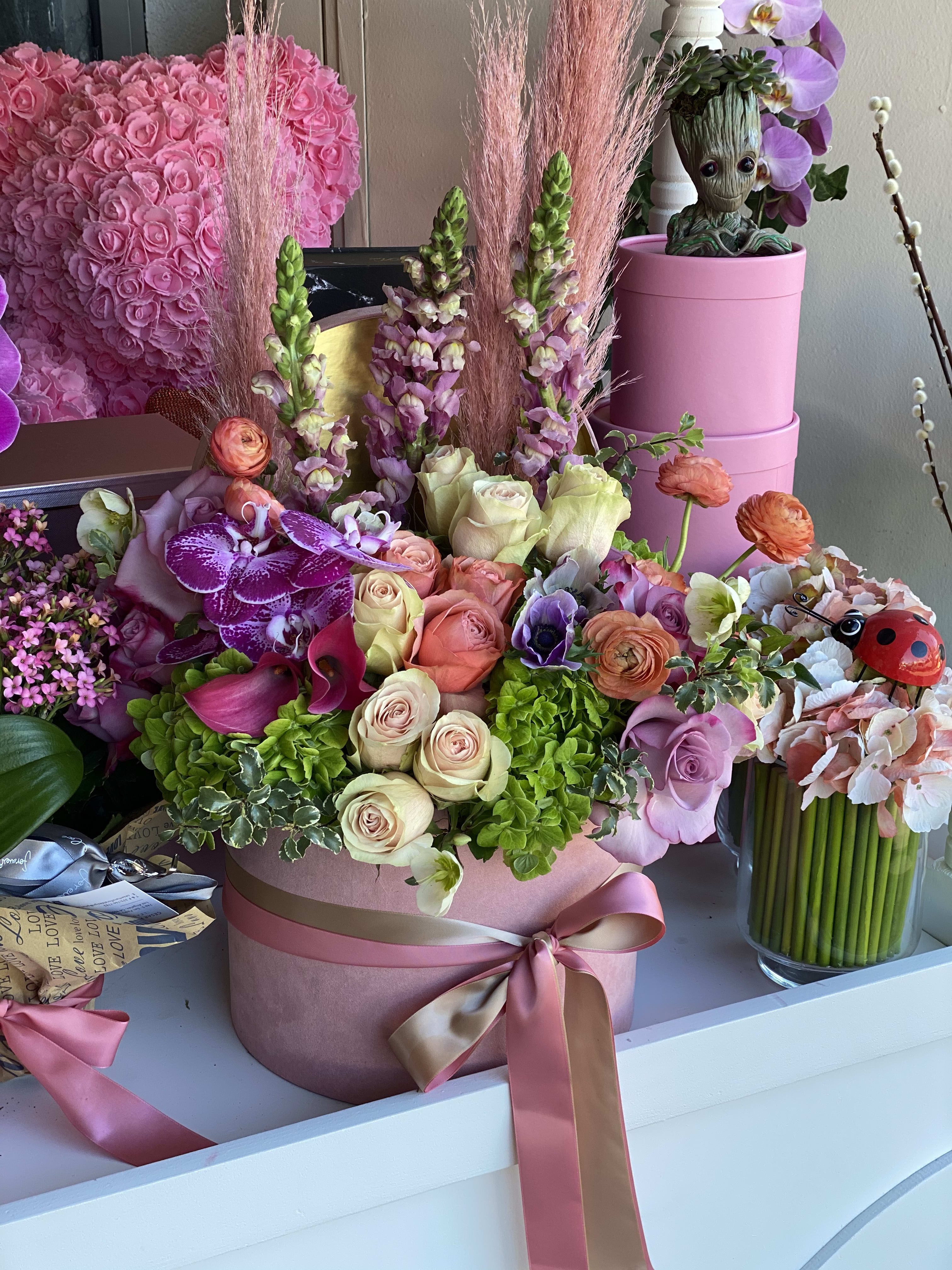 Glam Pink Flowers in Los Angeles, CA | Cesar Haro Floral Design