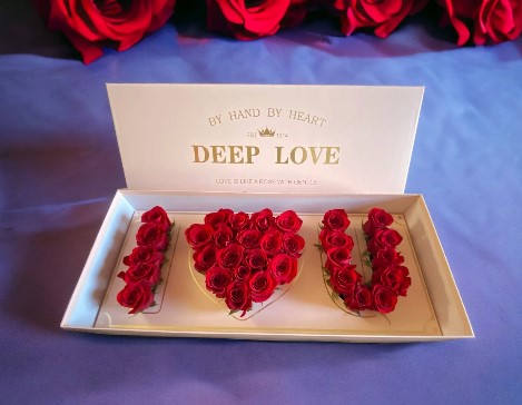 I Love U Red Roses White Box - DEEP Love - A Special and stunning presentation displaying your love for that significant other.