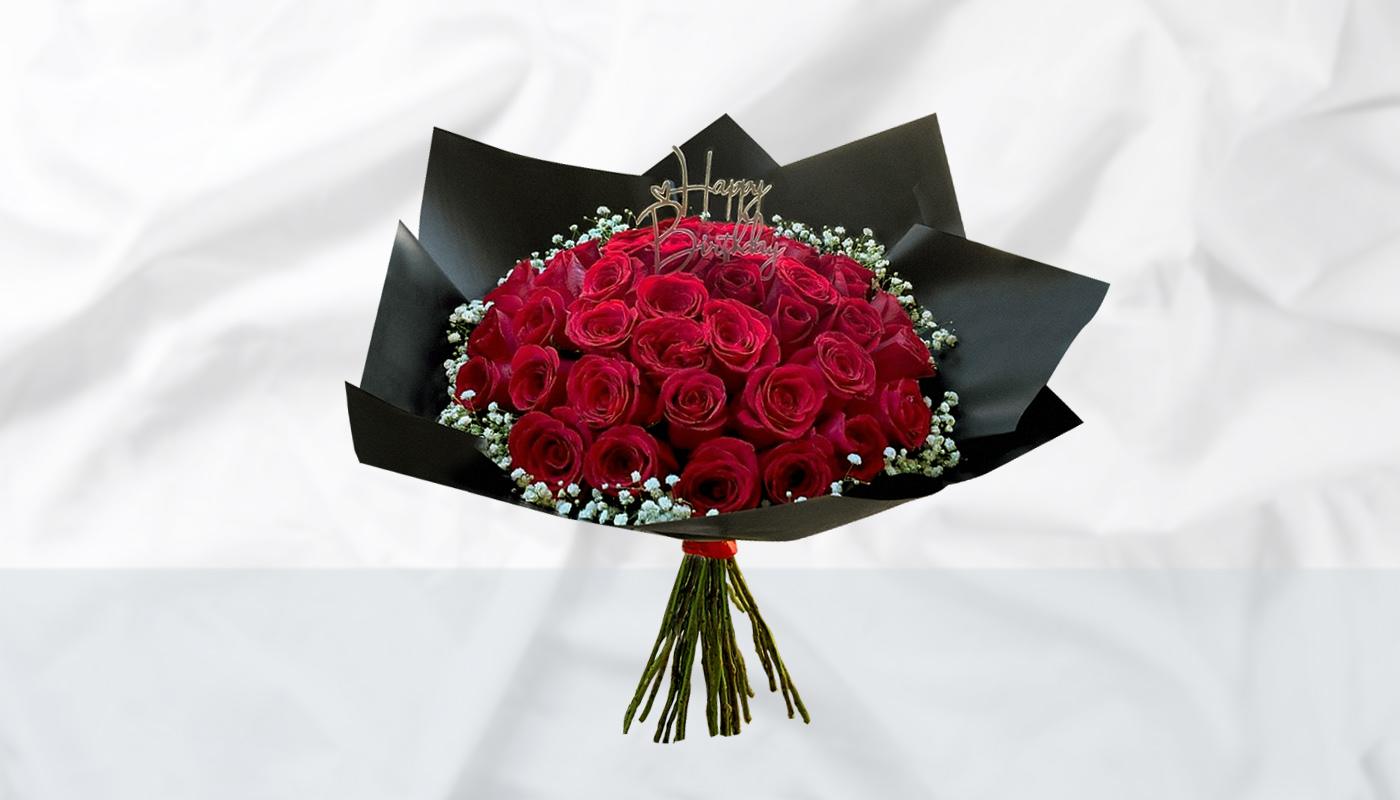 Bouquet Red Roses & Fillers with Topper Happy Birthday Bouquet Red Roses & Fillers with Topper Happy Birthday - this is 25 Red roses
