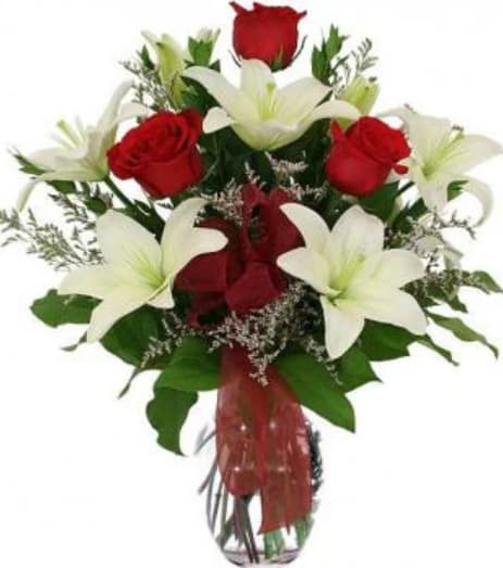 White star romance - Beautiful red roses and white lilies will melt anyone's heart.